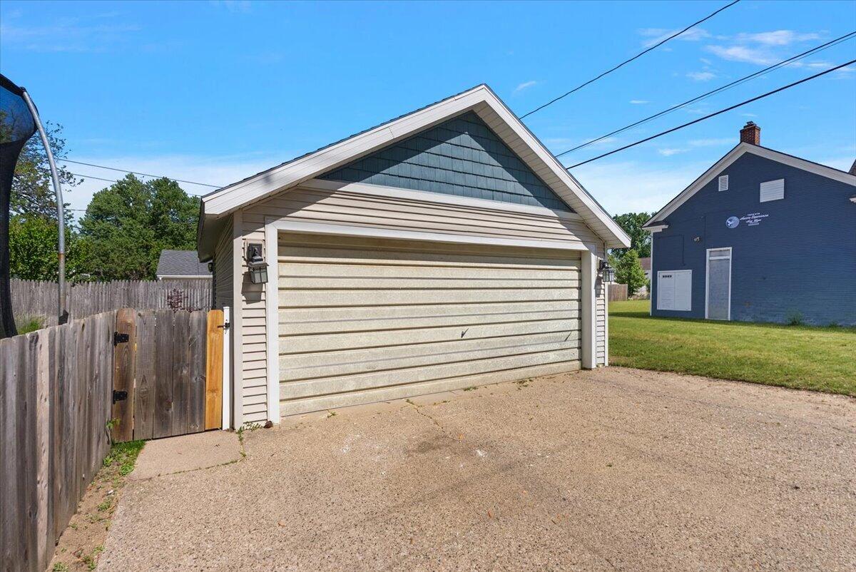 164 W 18th Street