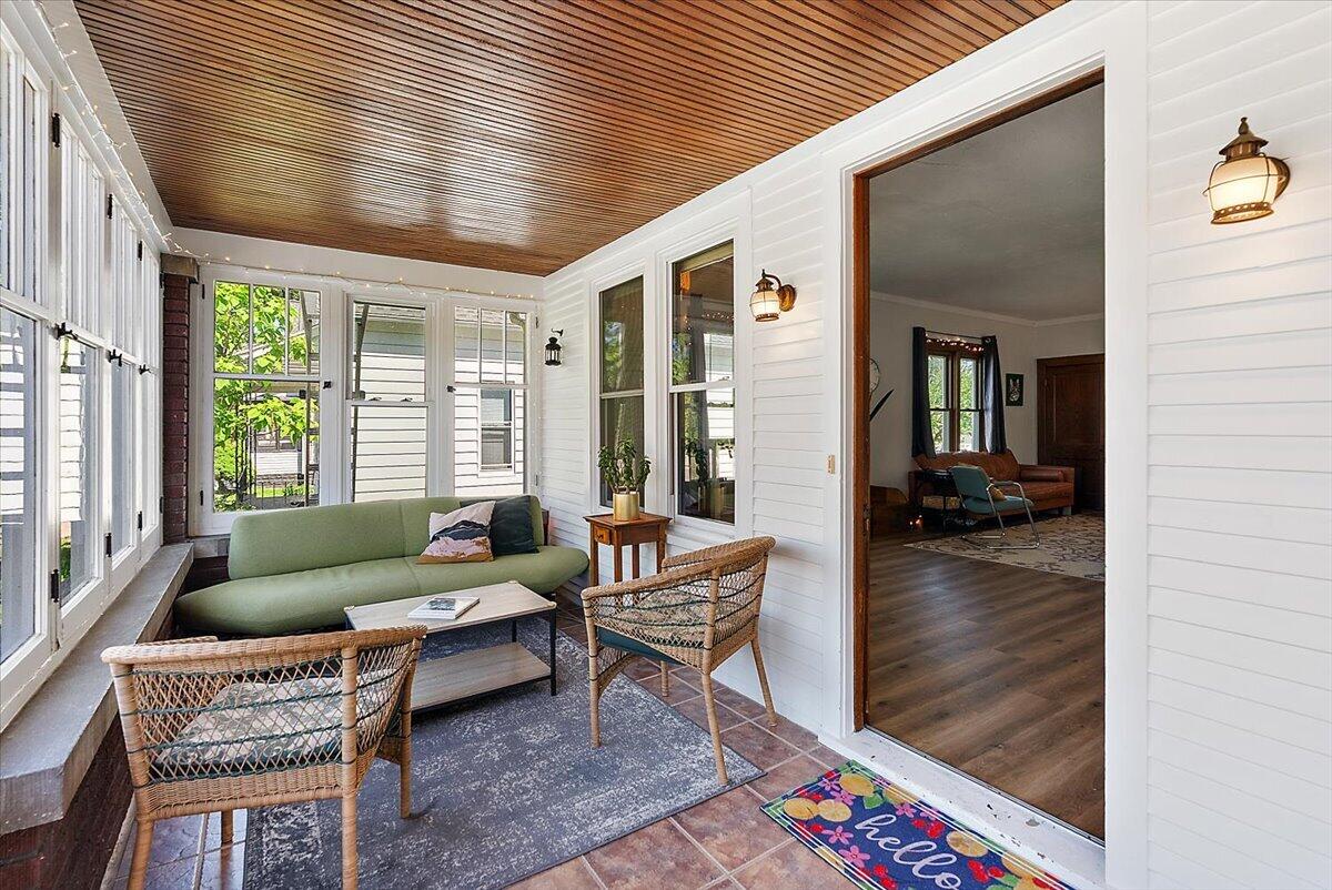 164 W 18th Street