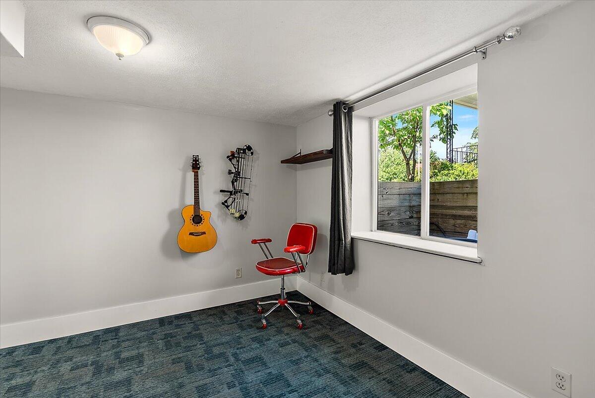 164 W 18th Street