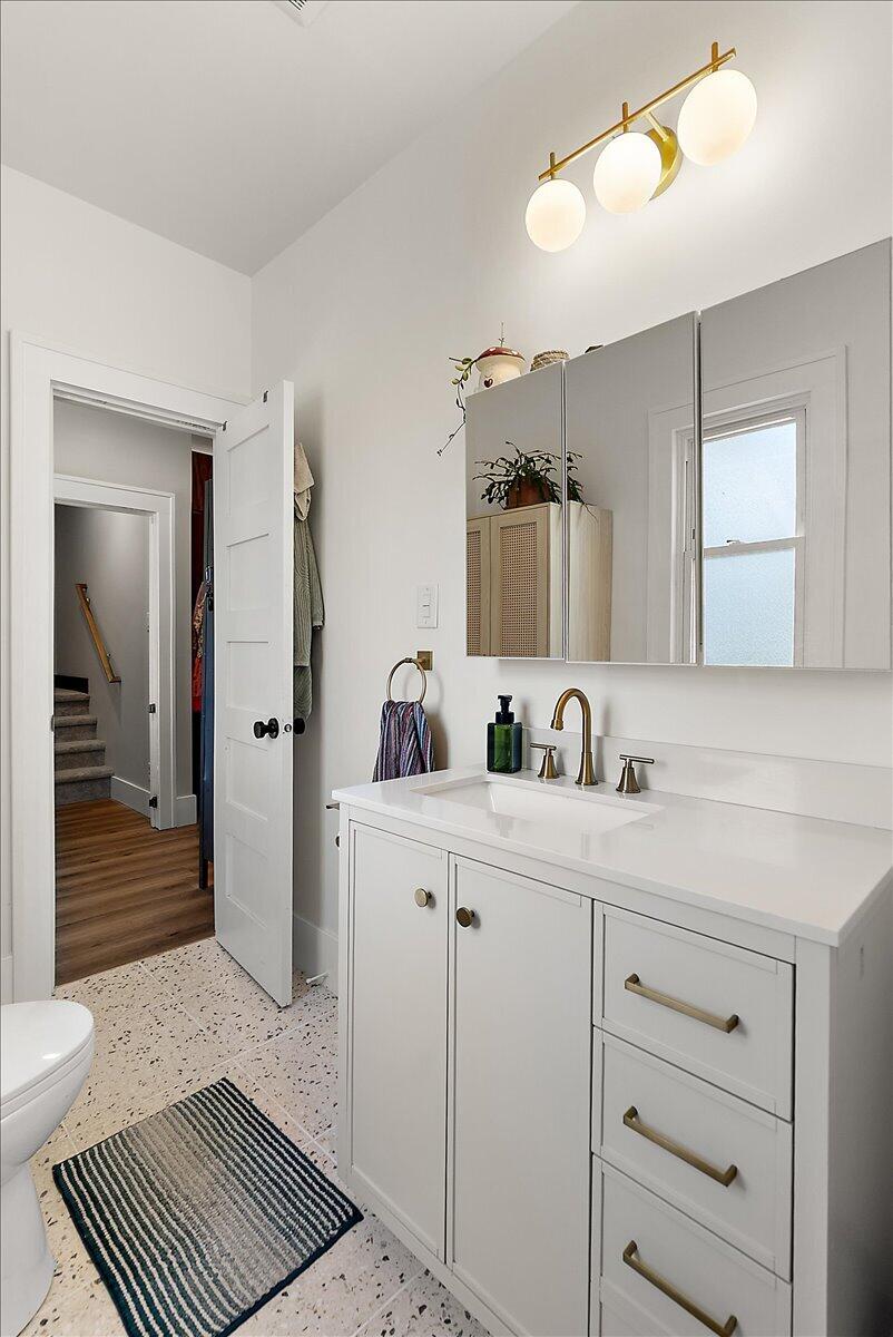 164 W 18th Street