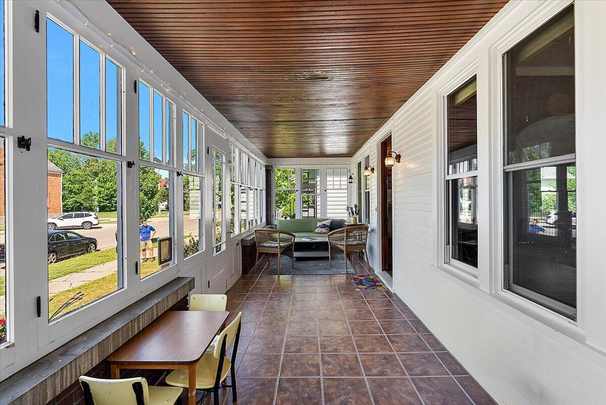 164 W 18th Street