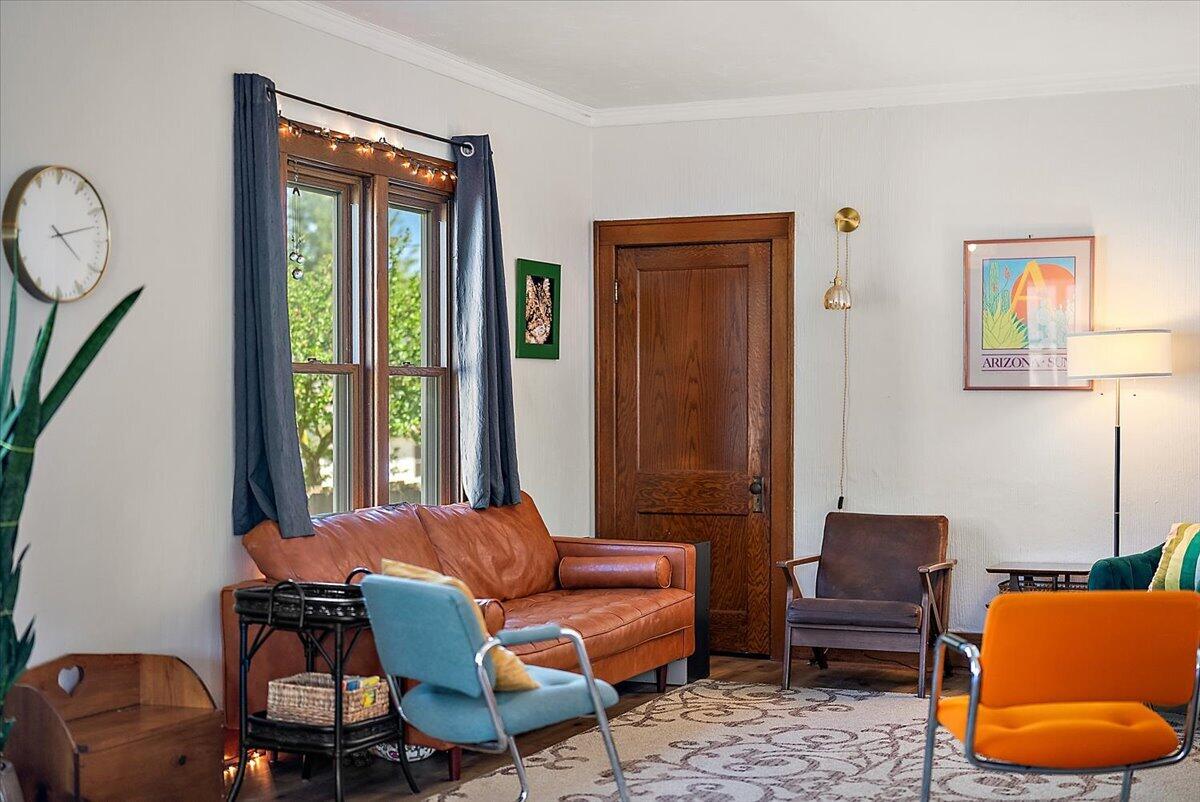 164 W 18th Street