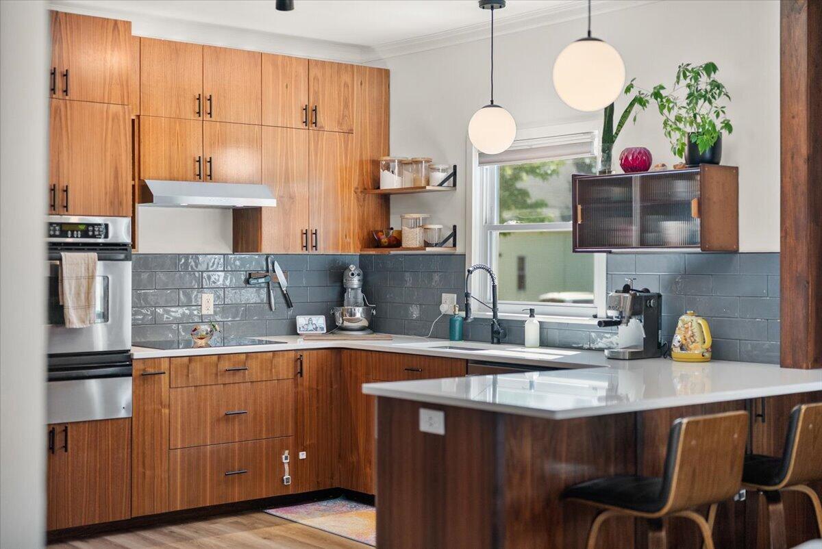 164 W 18th Street