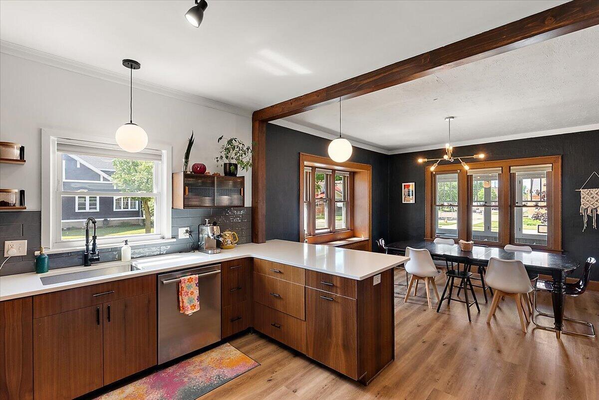 164 W 18th Street