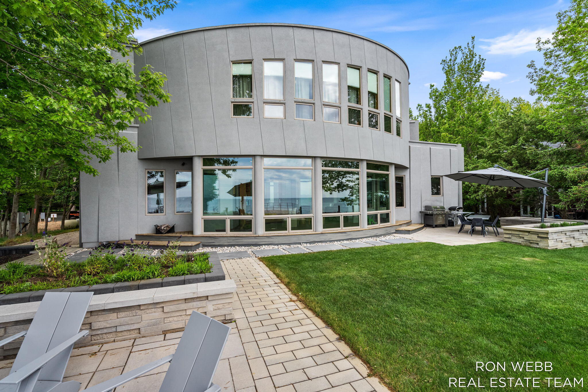 1234 Shorecrest Drive