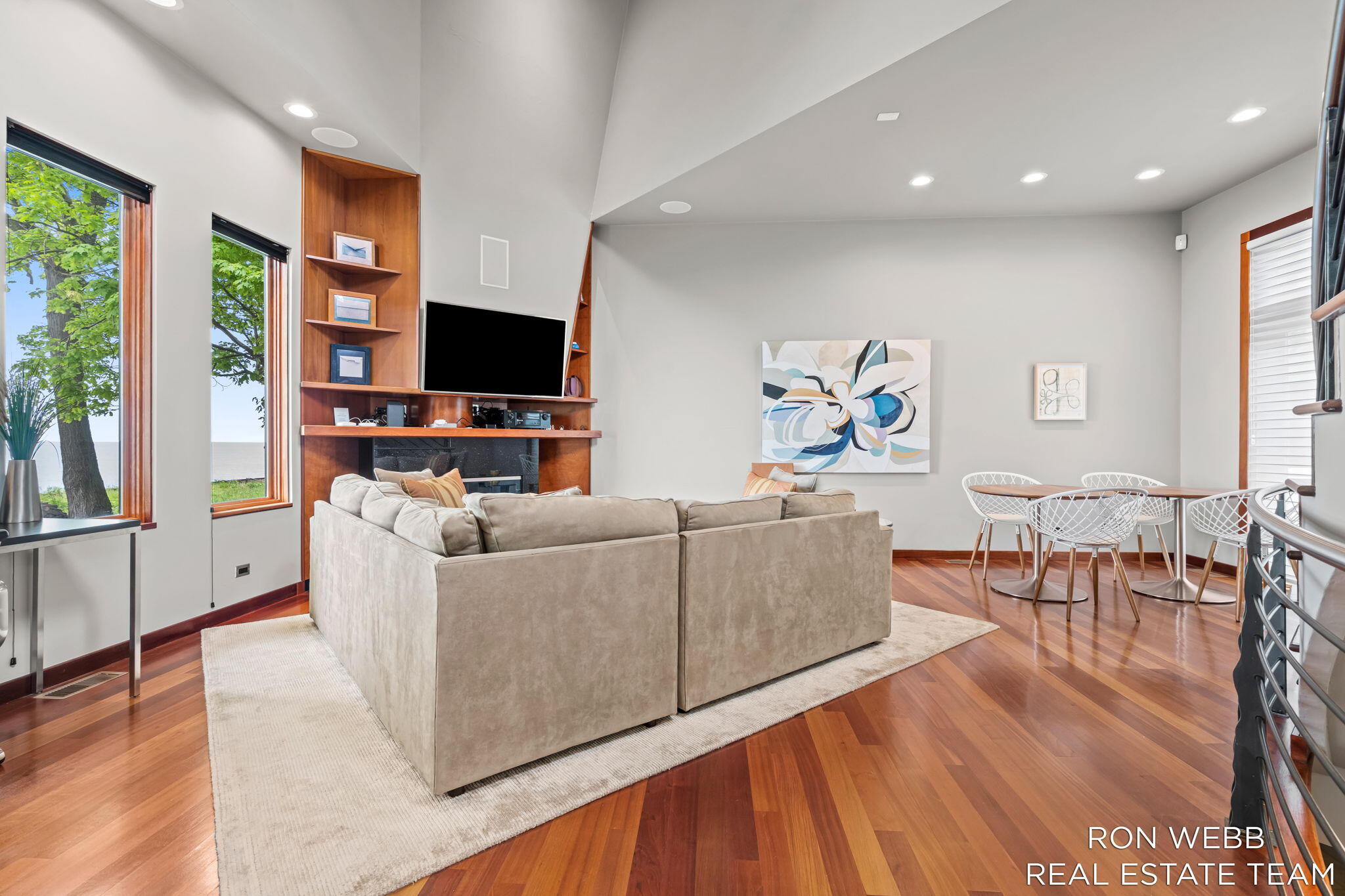 1234 Shorecrest Drive