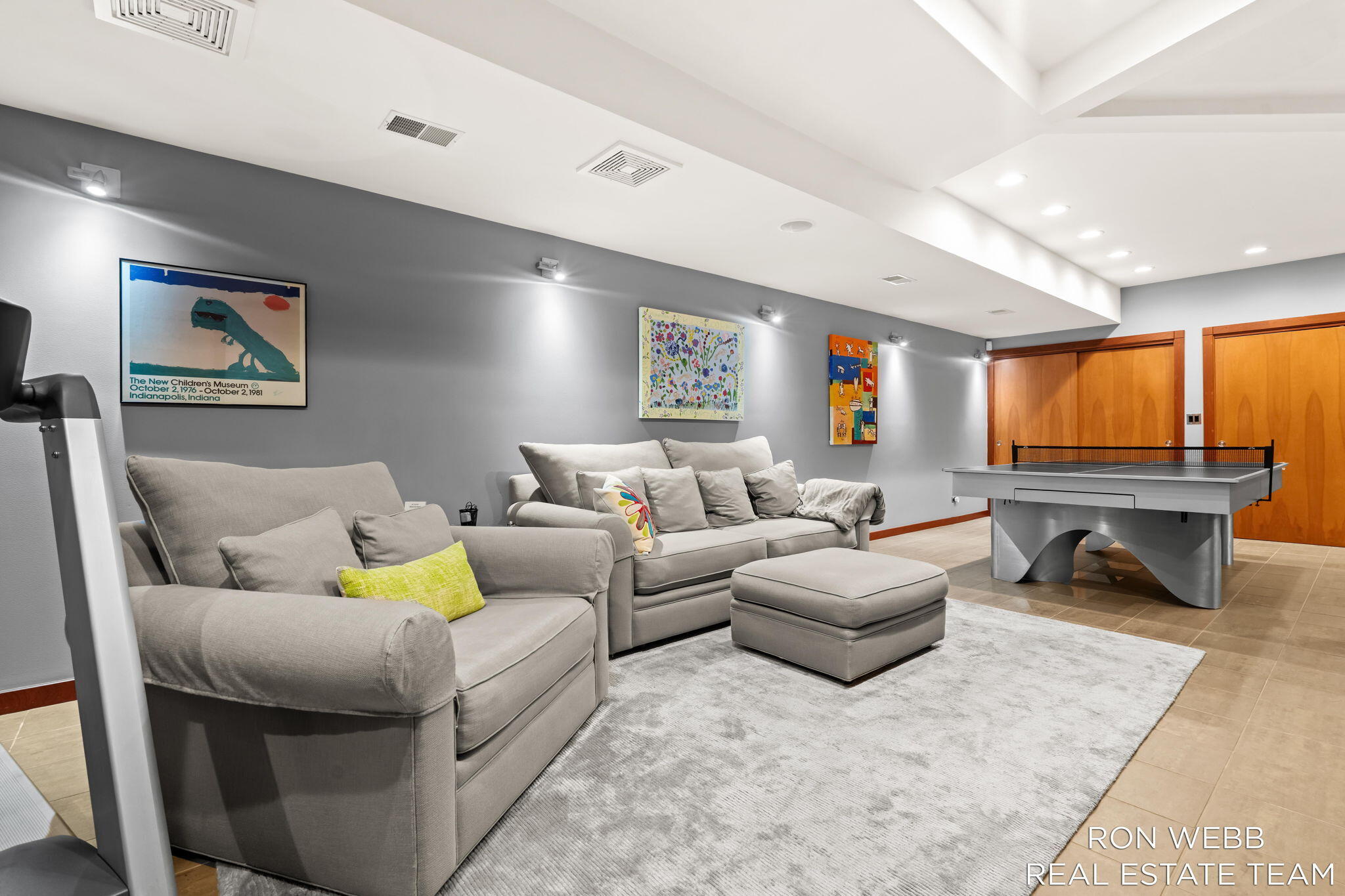 1234 Shorecrest Drive