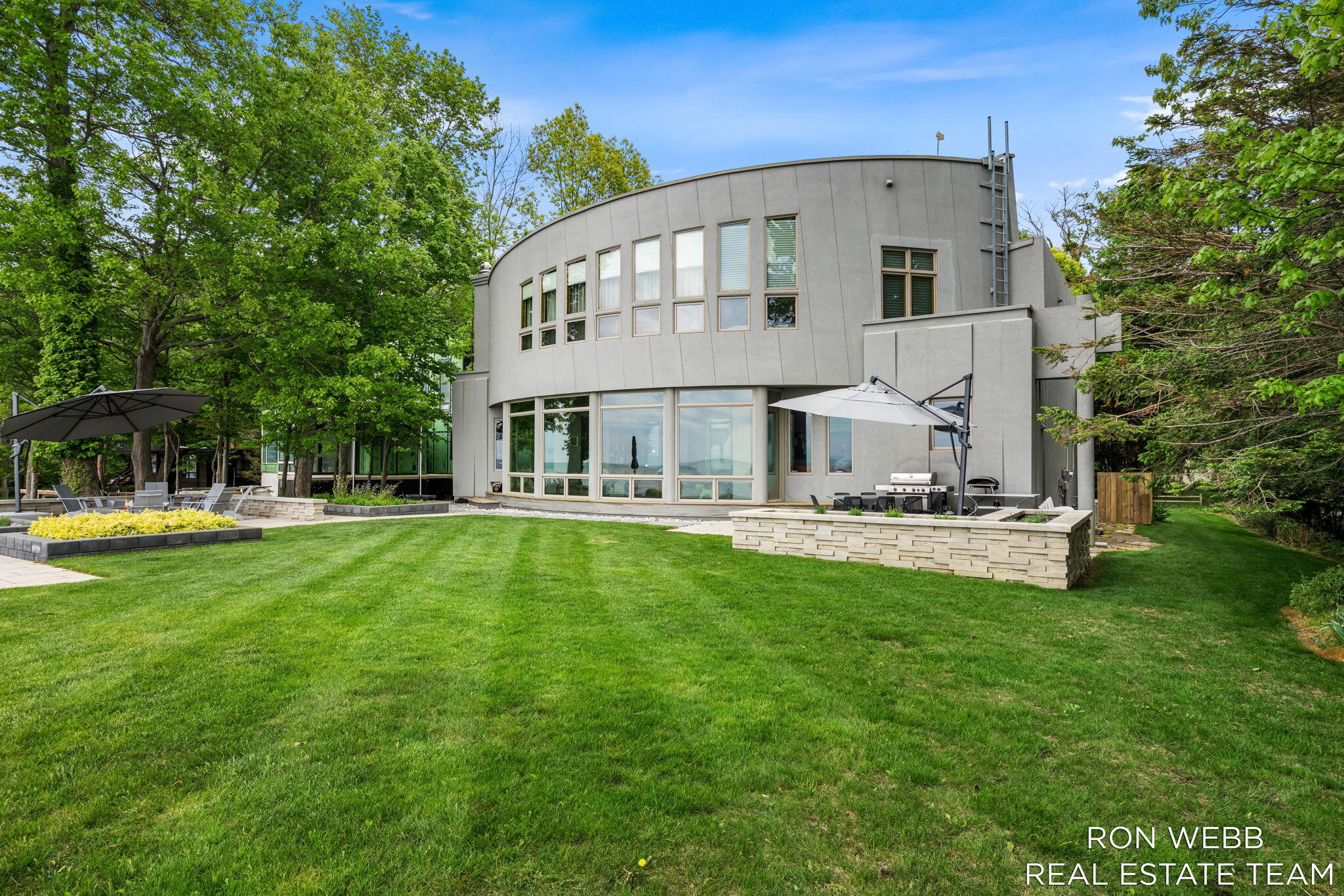 1234 Shorecrest Drive