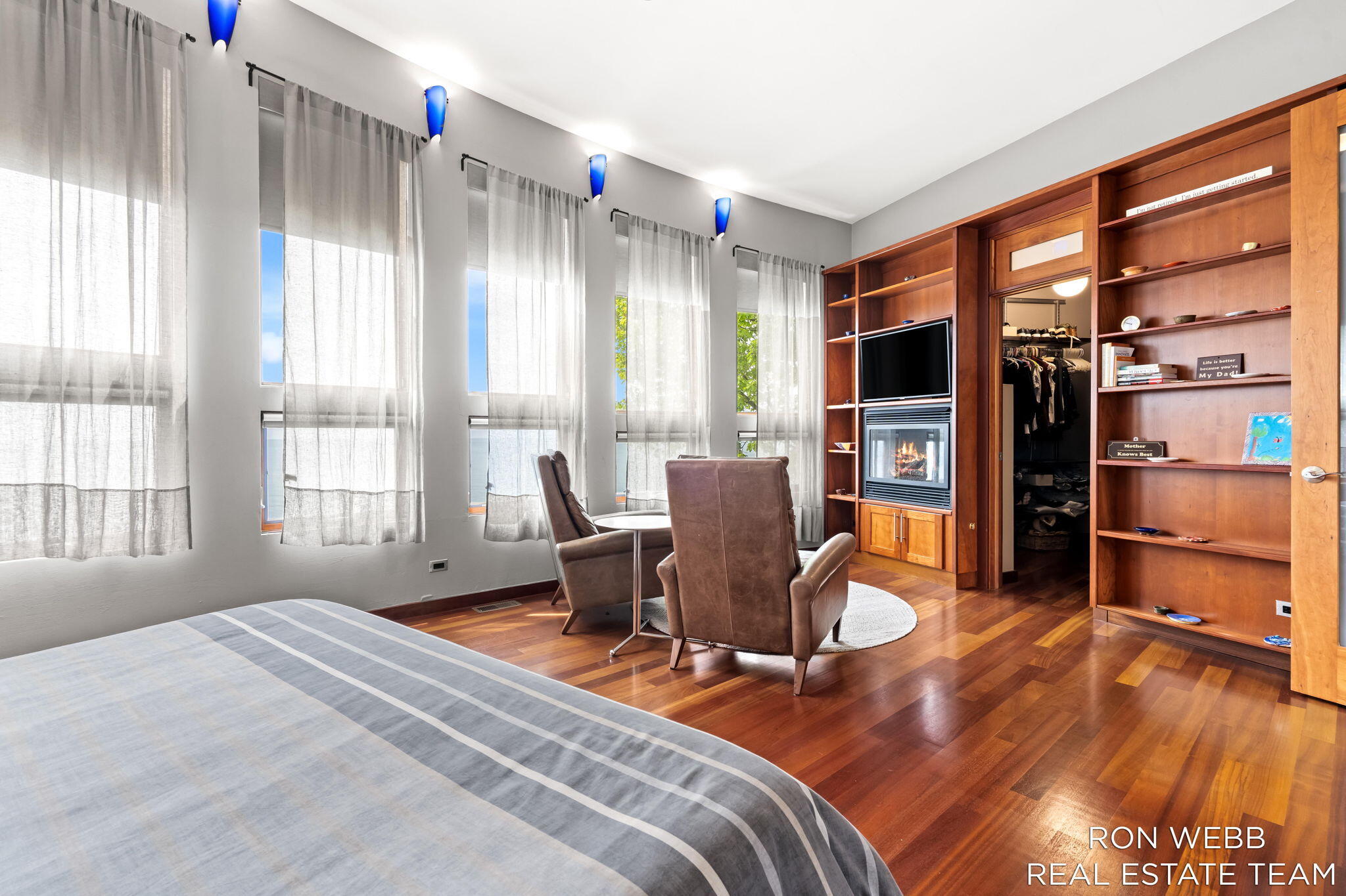 1234 Shorecrest Drive