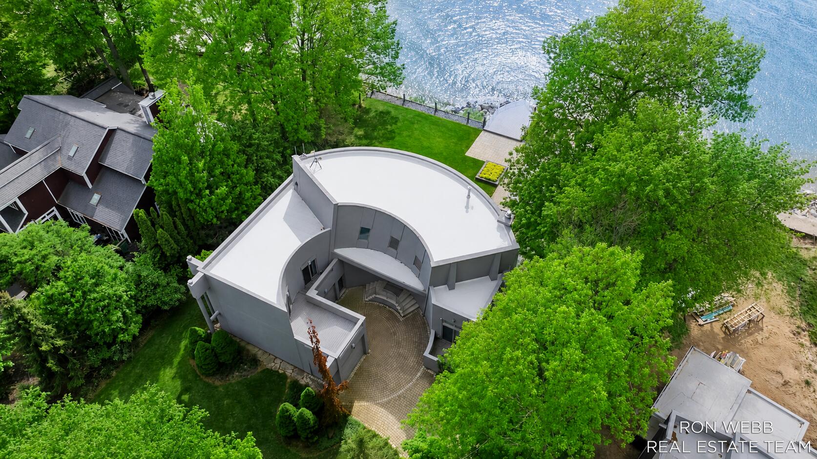 1234 Shorecrest Drive