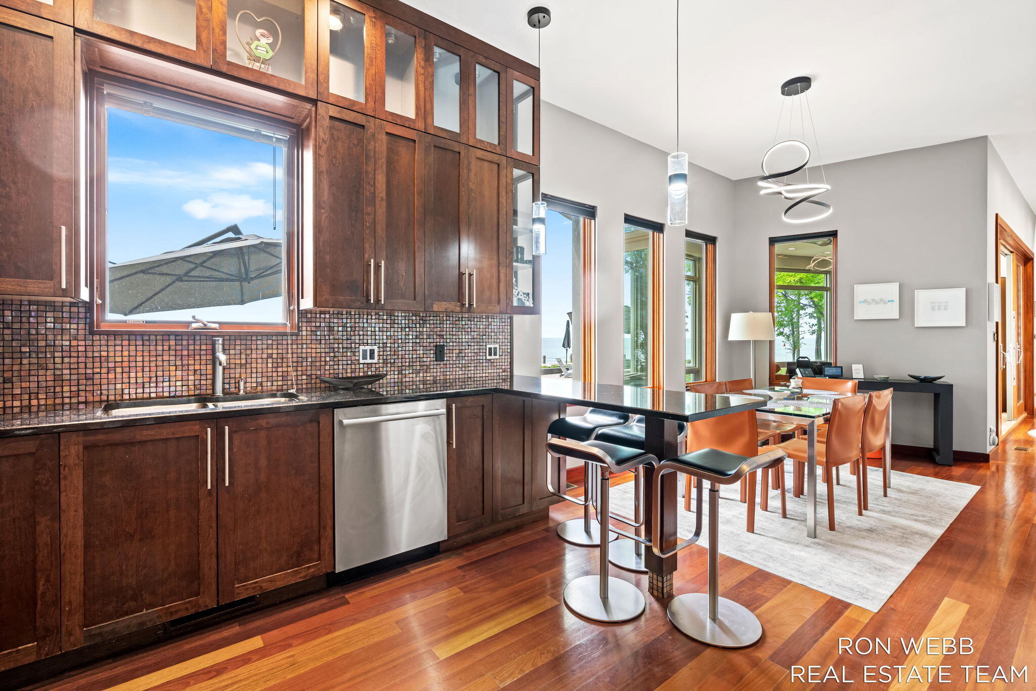 1234 Shorecrest Drive