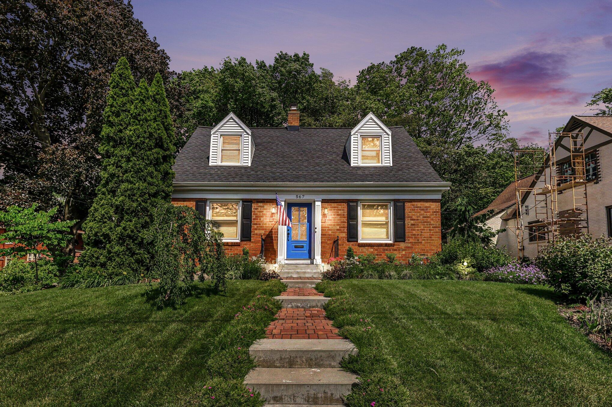 567 Central Avenue