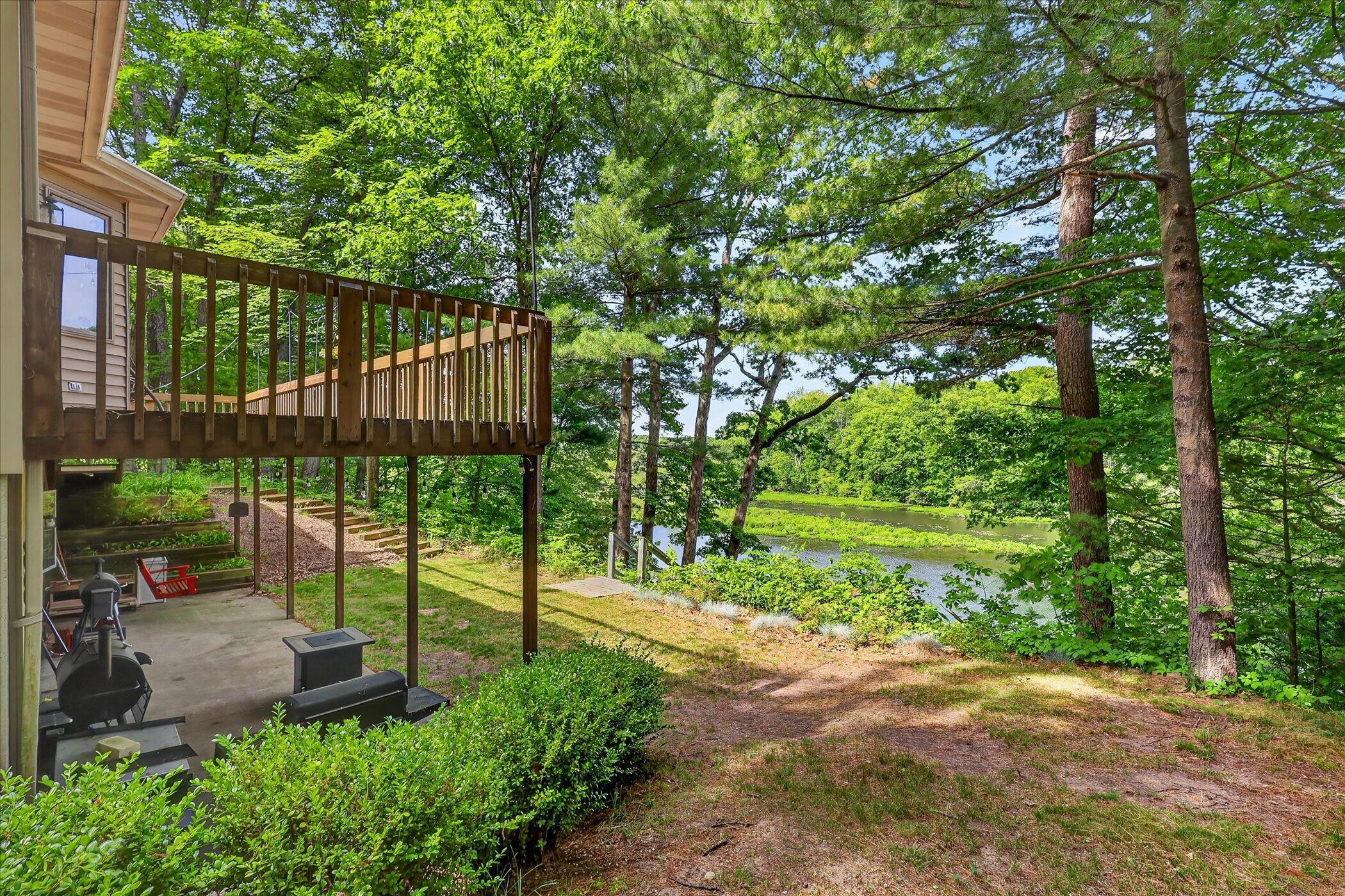 1286 Bridge Road