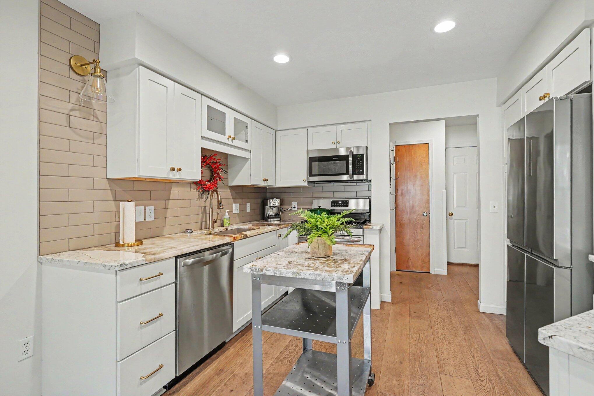 114 Sandy Point Drive 14