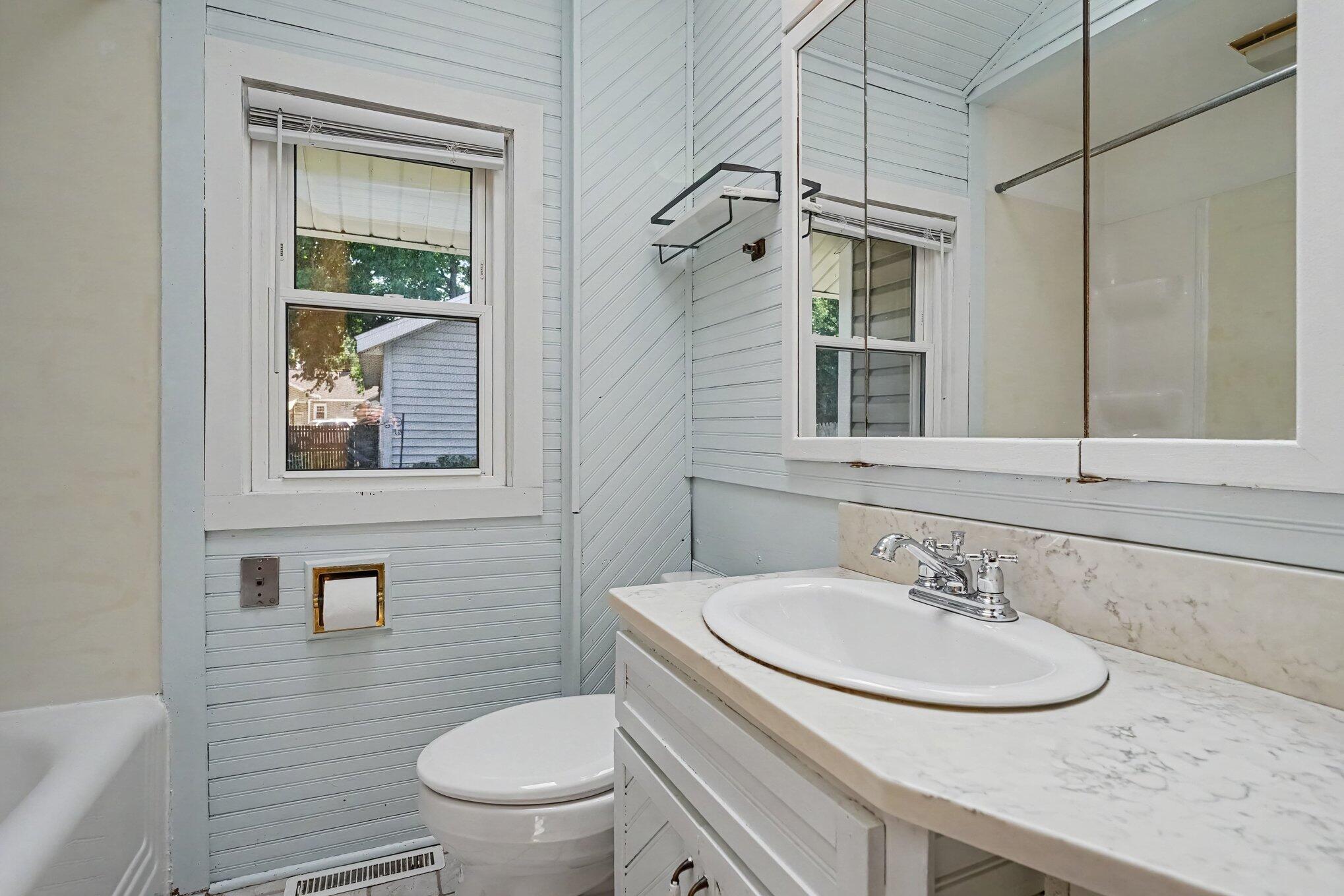 194 W 20th Street