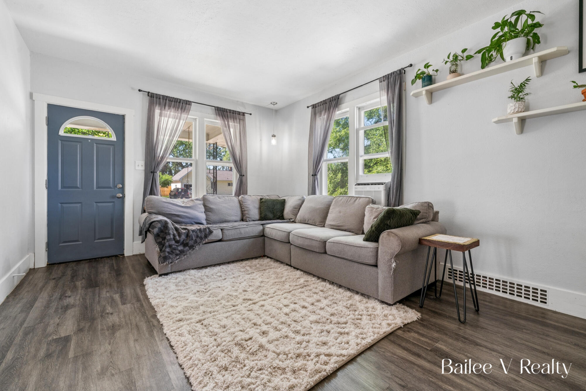 275 W 29th Street