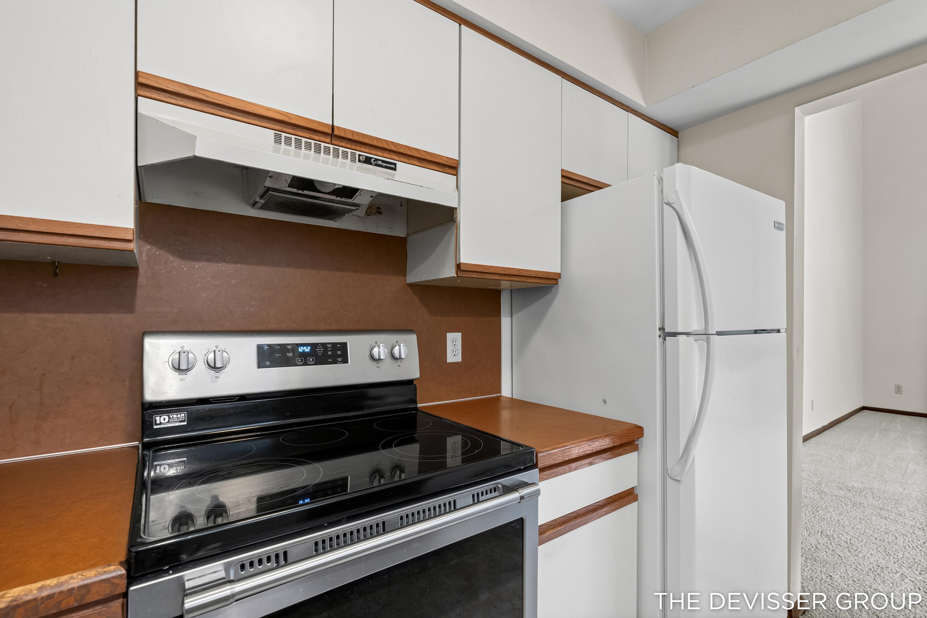 300 Farington Boulevard 3