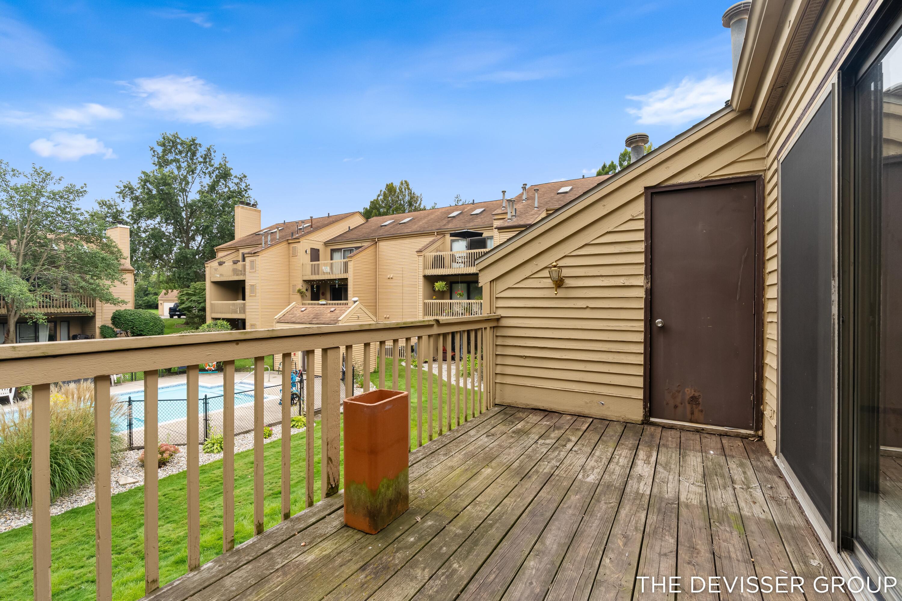 300 Farington Boulevard 3