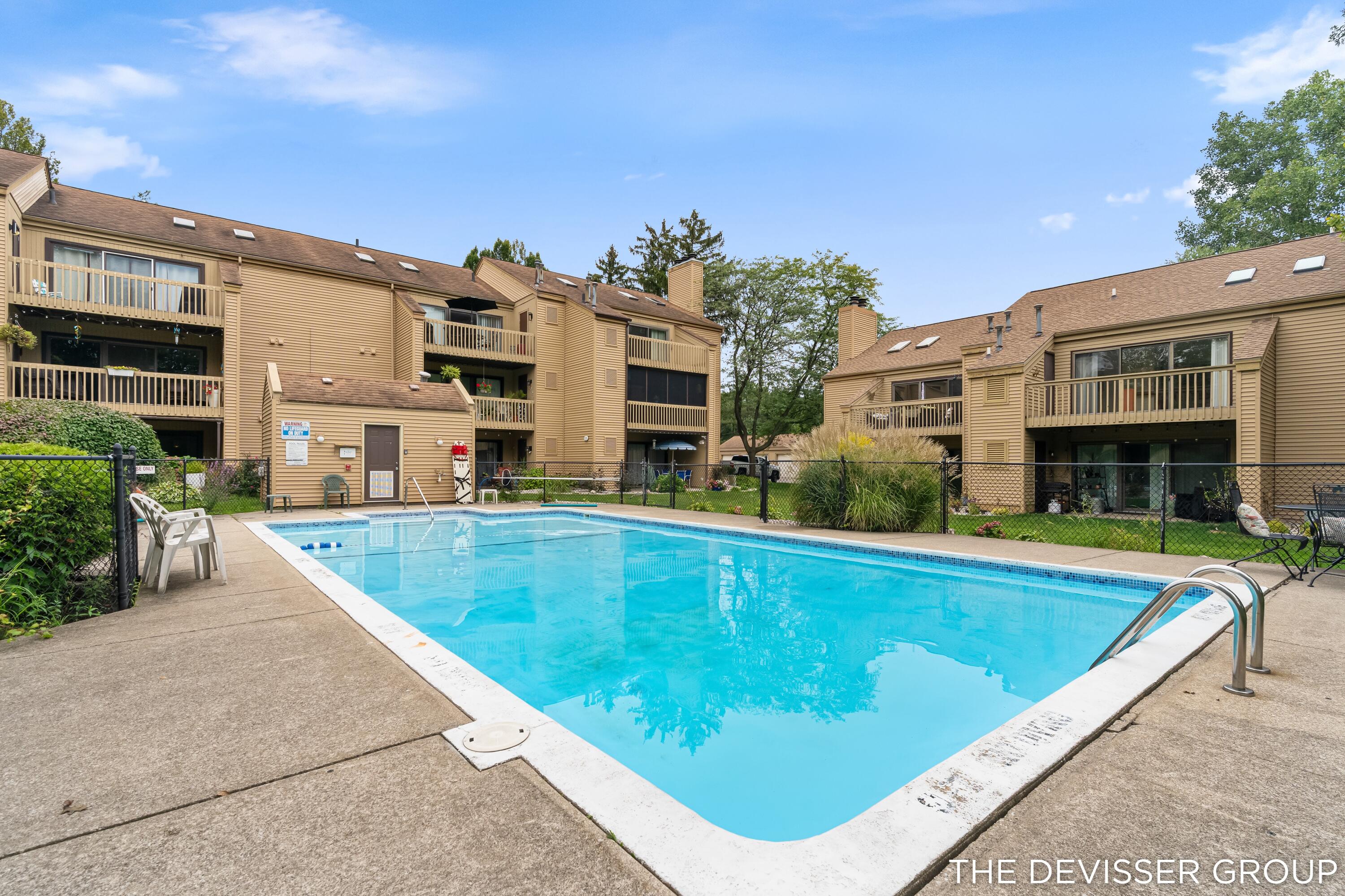 300 Farington Boulevard 3
