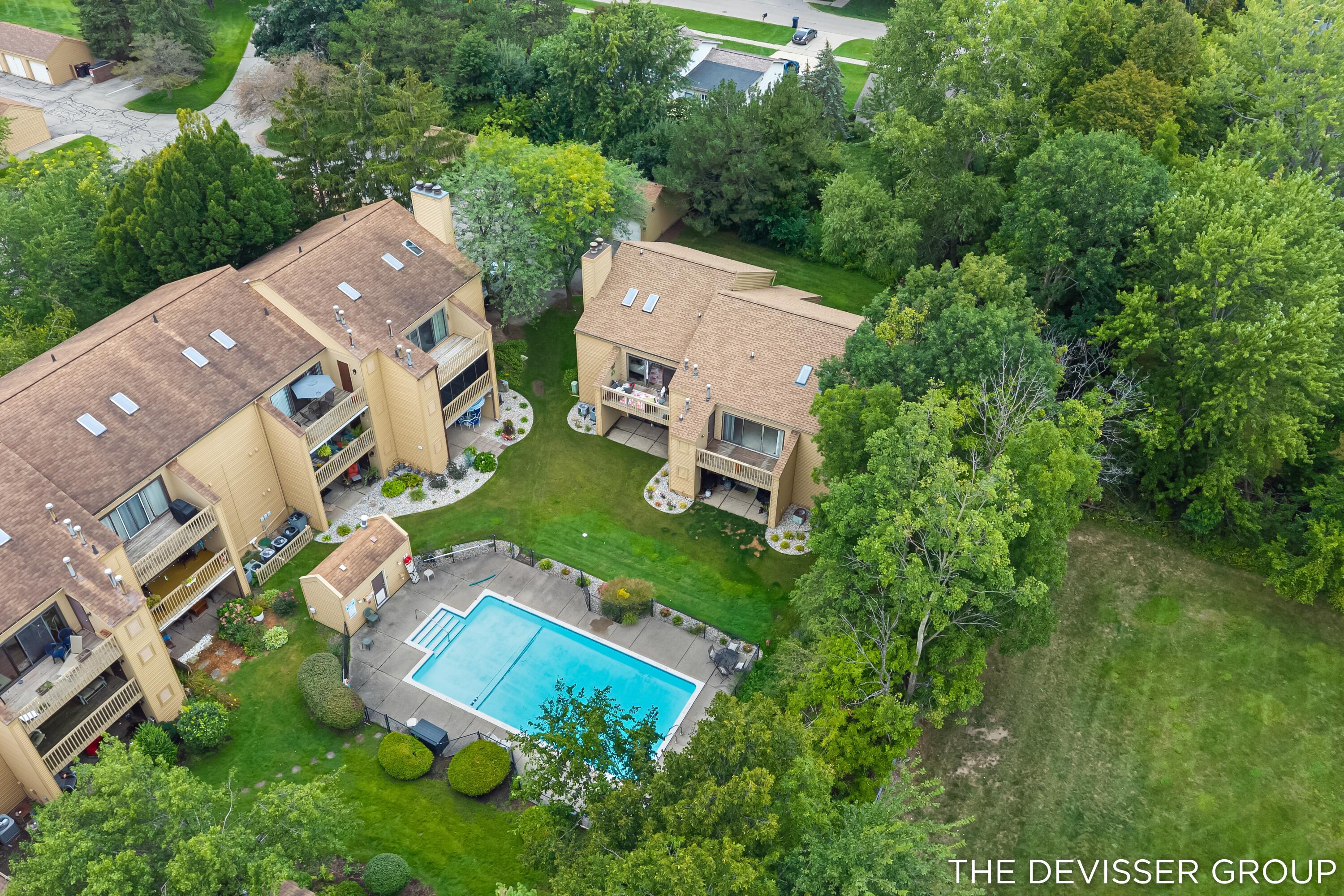 300 Farington Boulevard 3