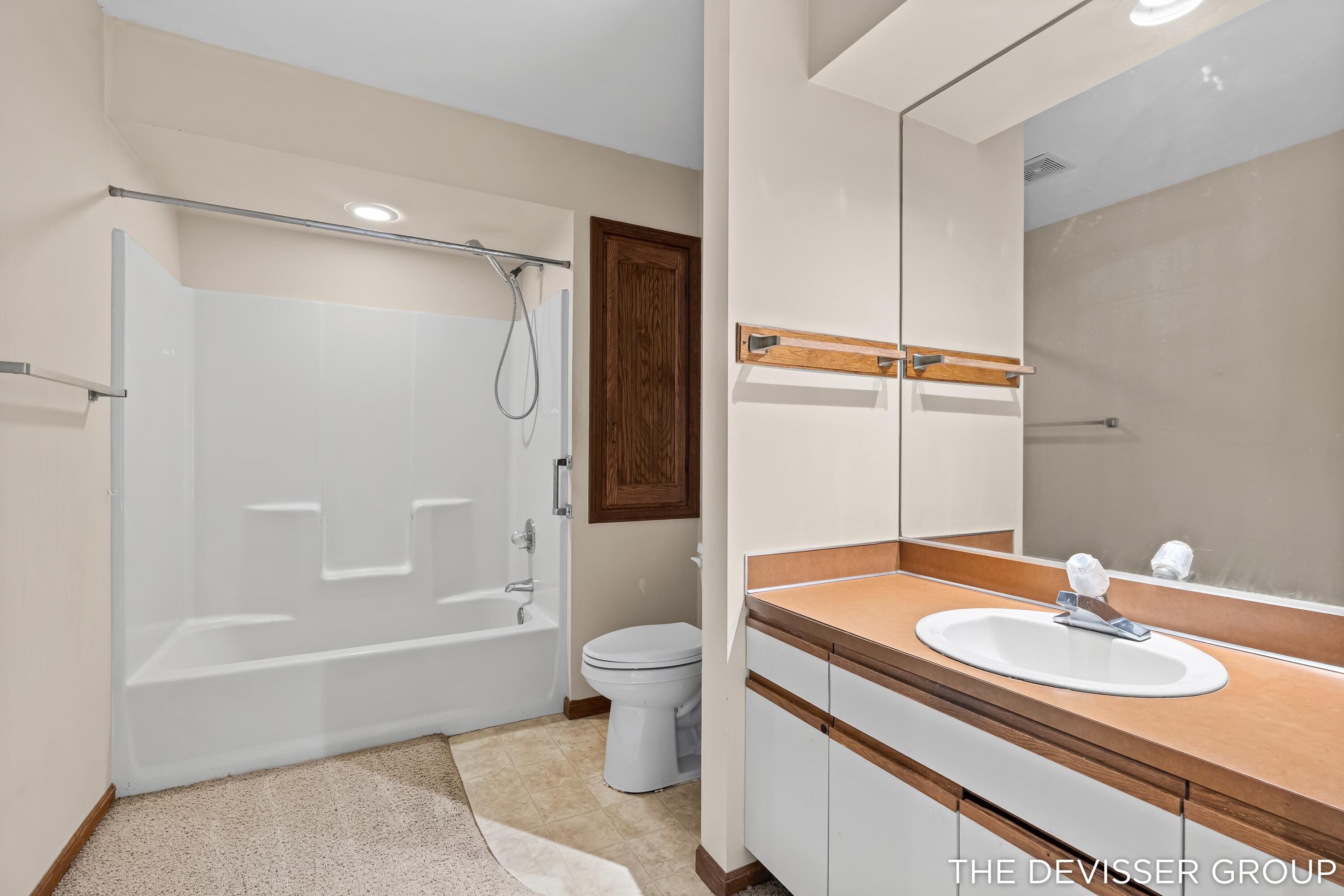300 Farington Boulevard 3