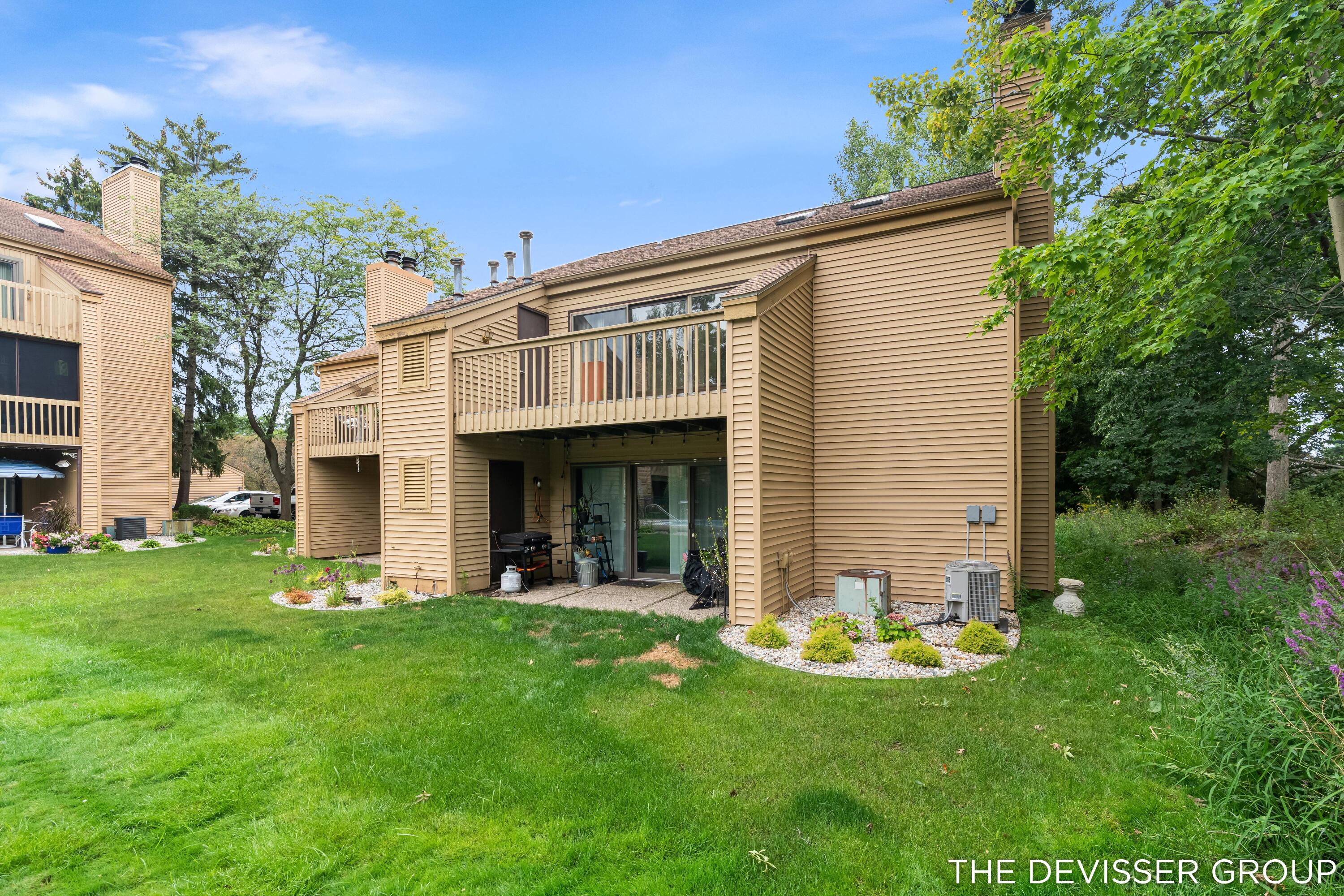 300 Farington Boulevard 3