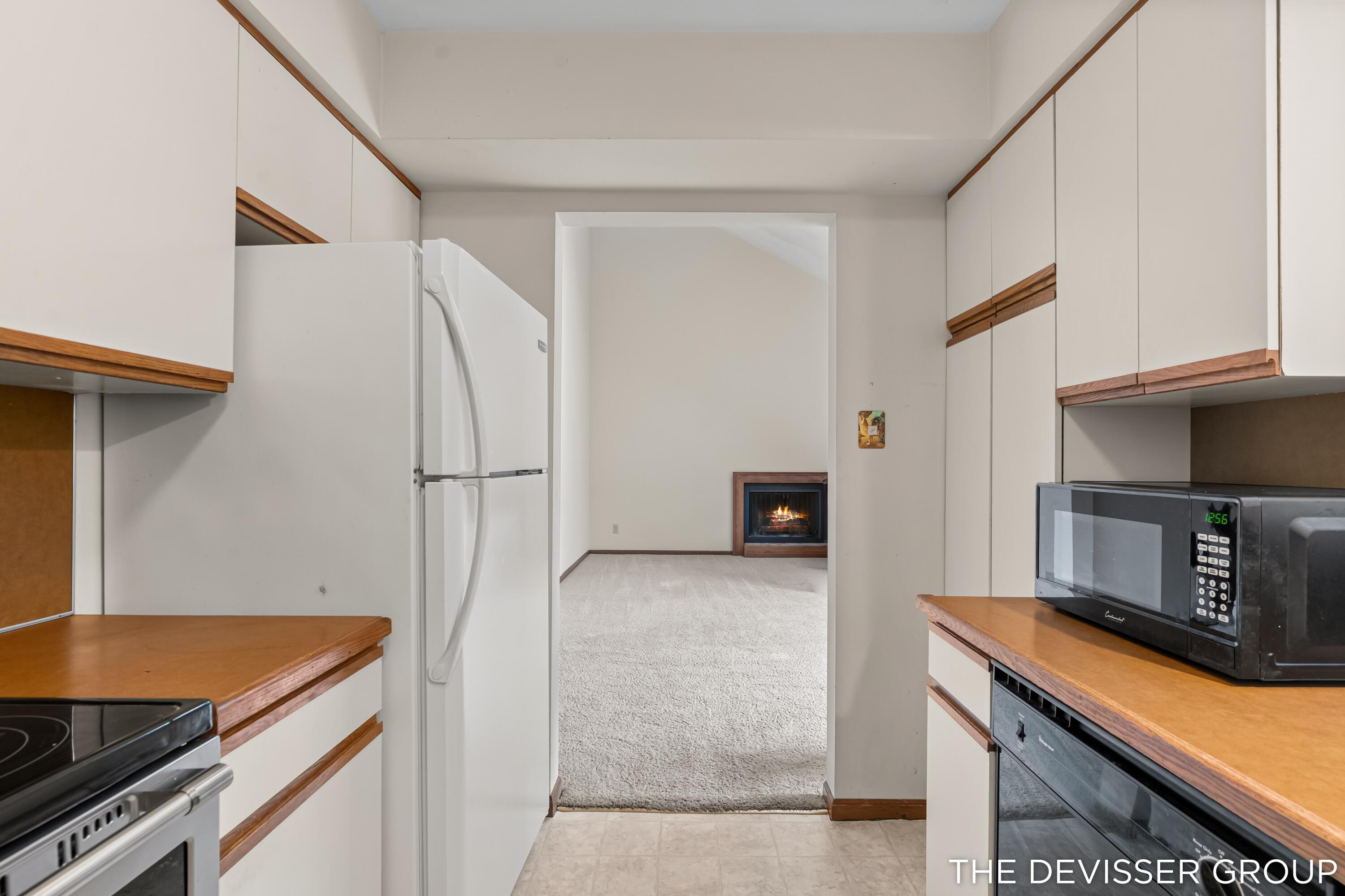 300 Farington Boulevard 3