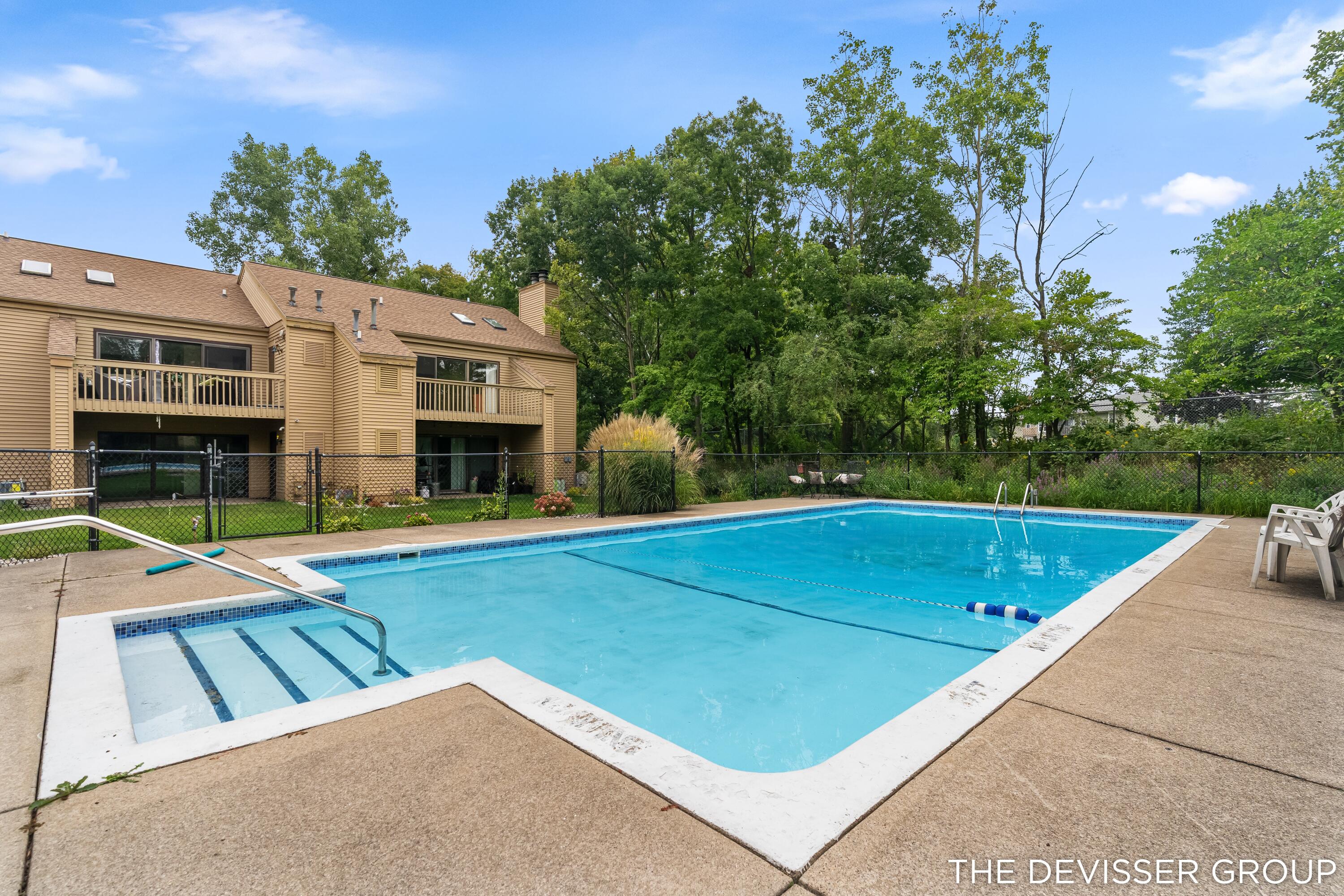 300 Farington Boulevard 3