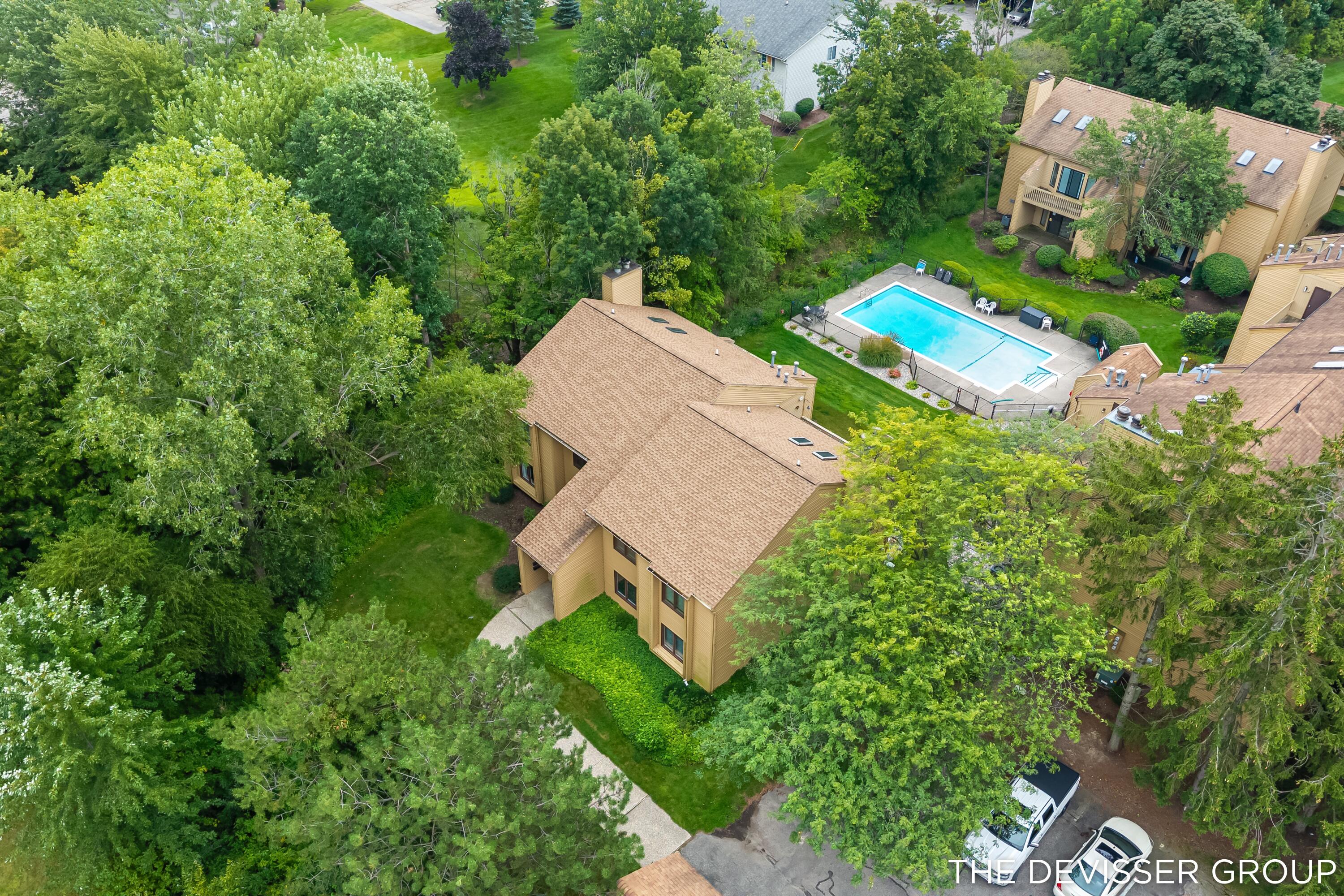 300 Farington Boulevard 3