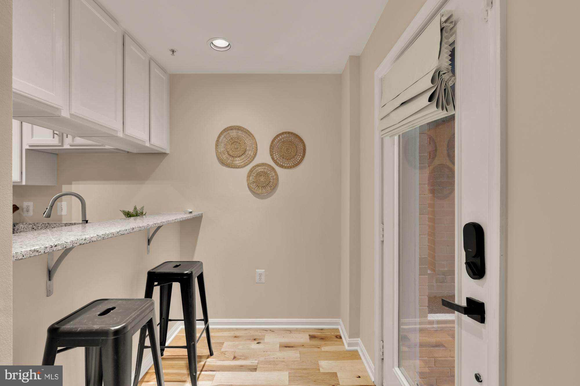 266 Kentucky Ave SE #B