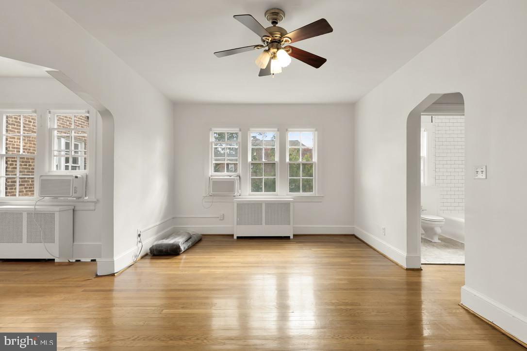 222 FARRAGUT STREET NW 204