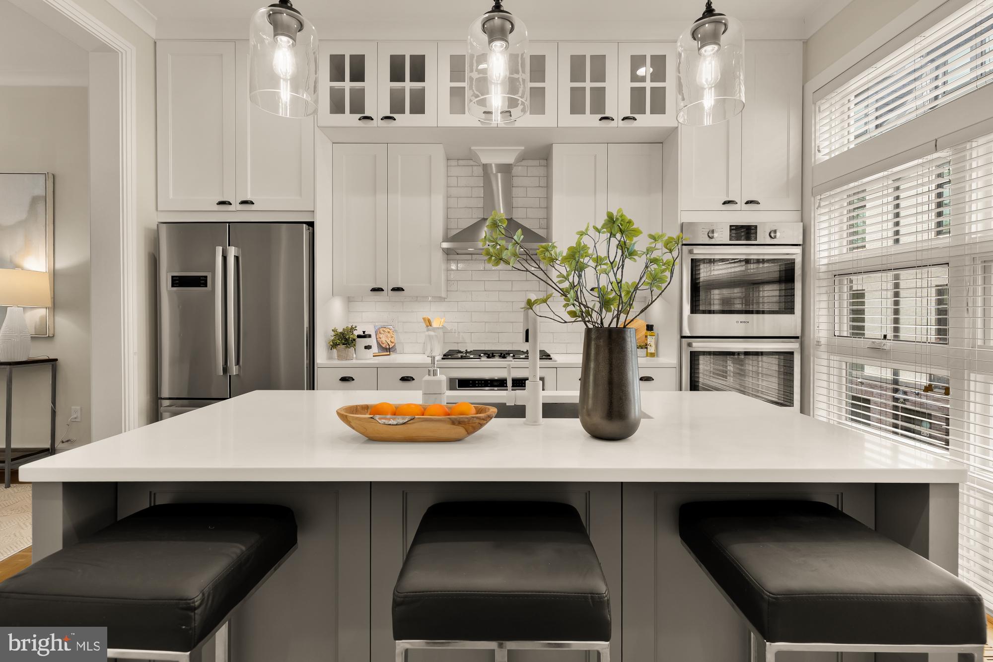 415 GUETHLER'S WAY SE