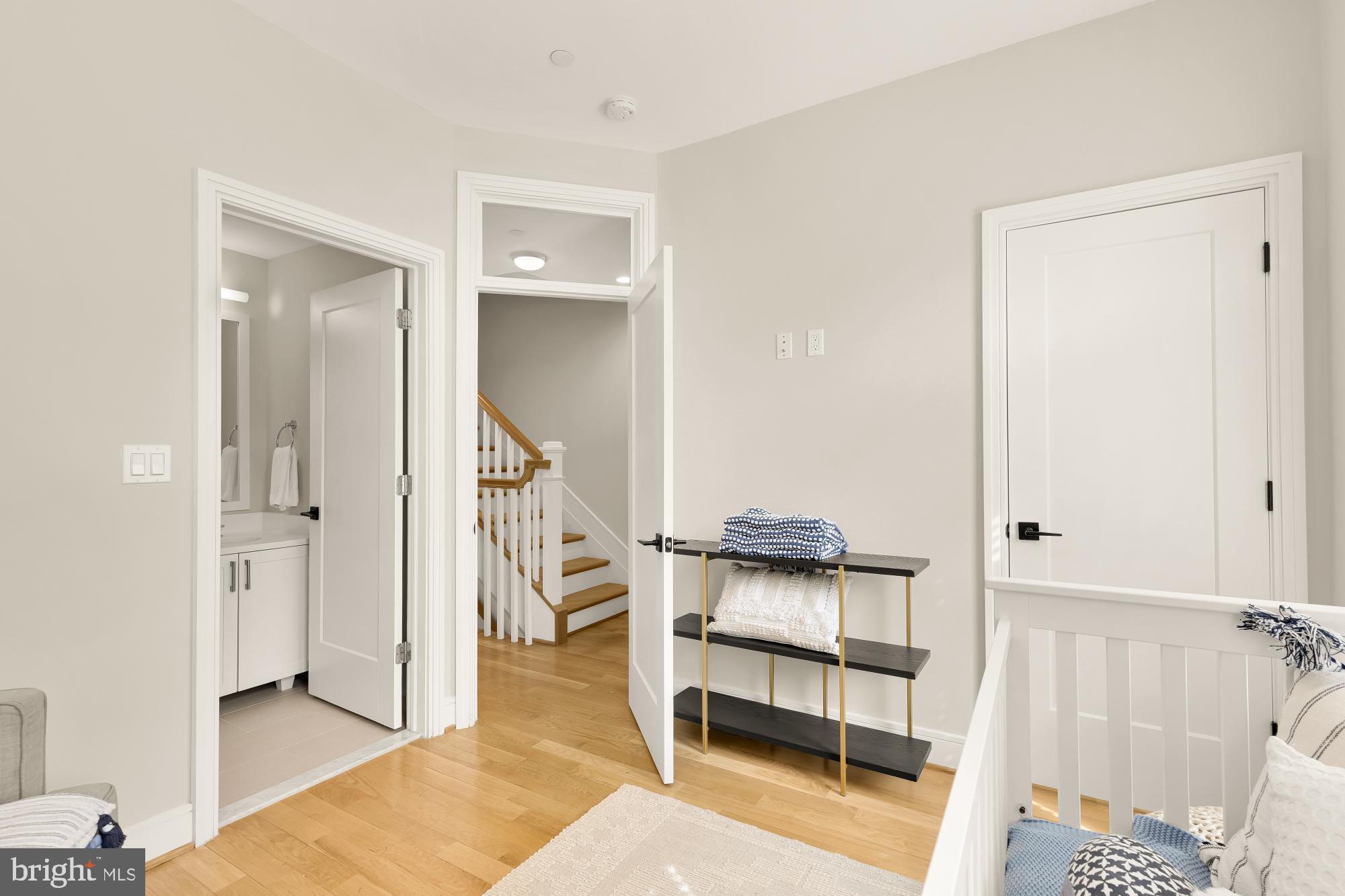 415 GUETHLER'S WAY SE