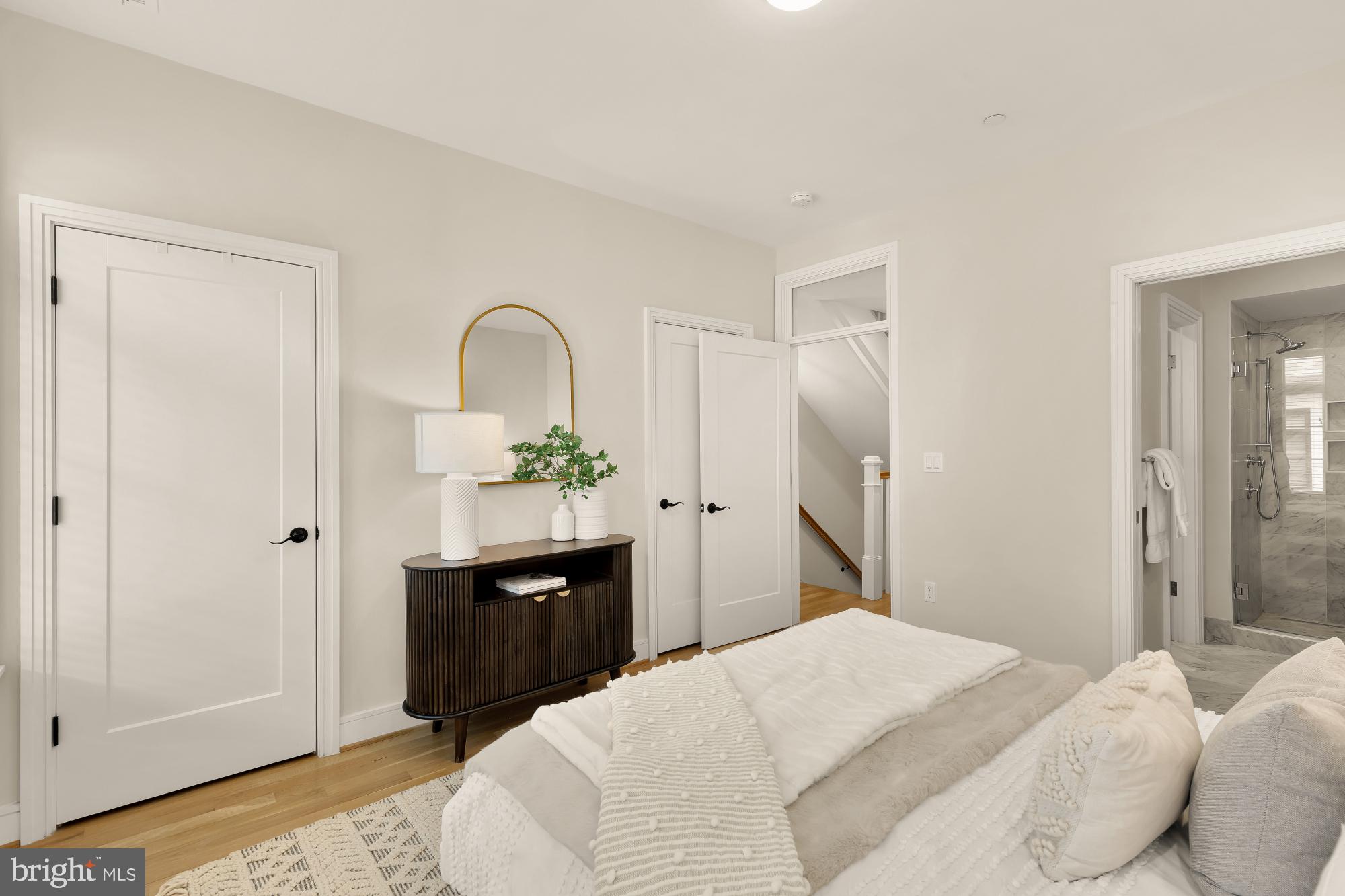 415 GUETHLER'S WAY SE