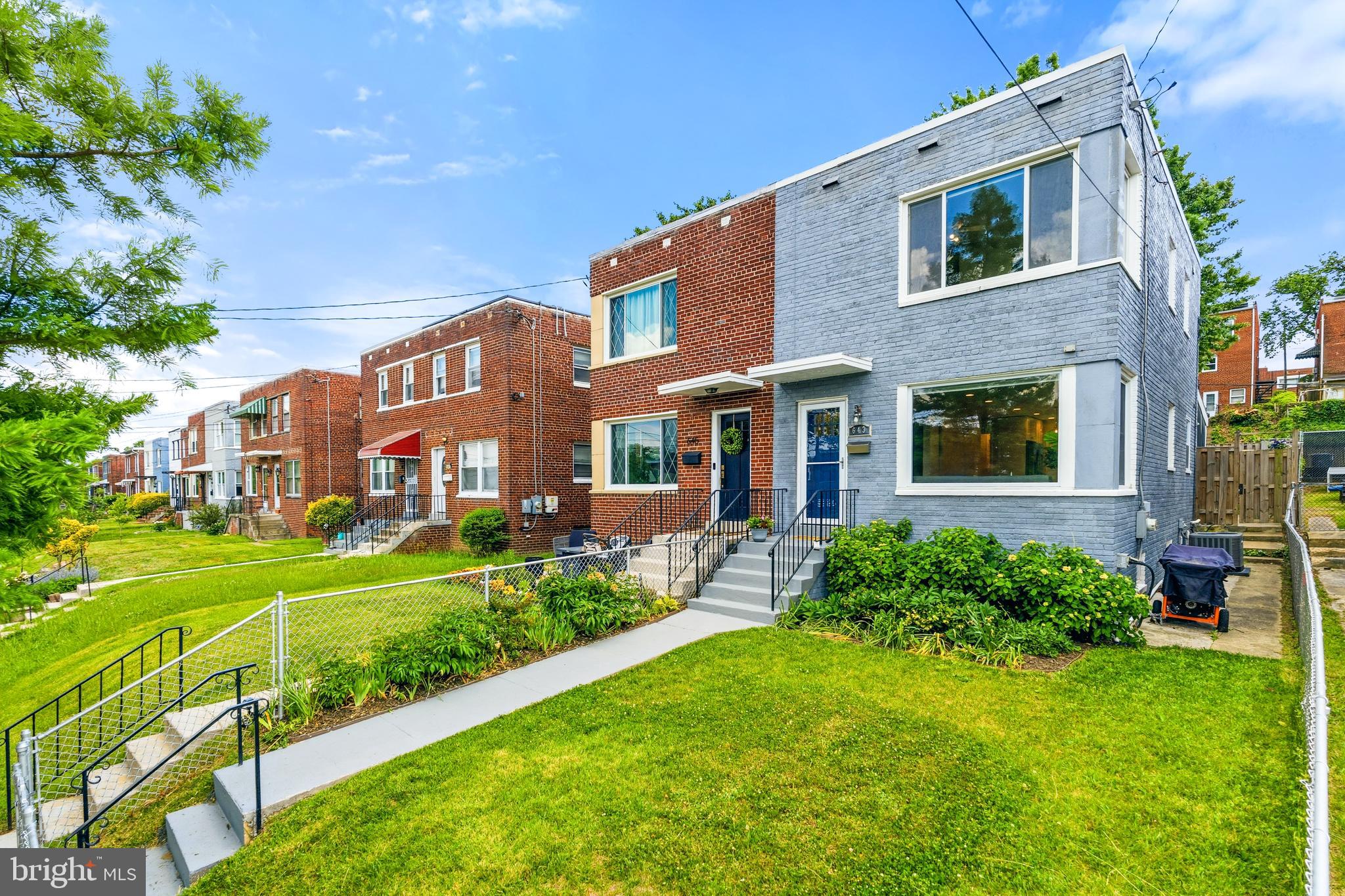 643 JEFFERSON STREET NE