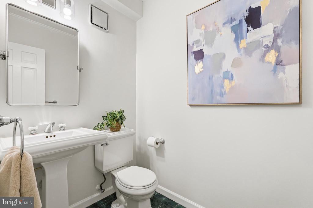 1614 BEEKMAN PLACE NW Unit: C