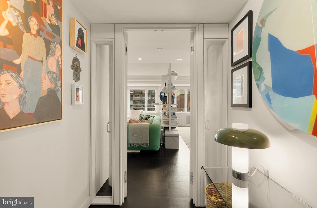 2475 VIRGINIA AVENUE NW Unit: 621