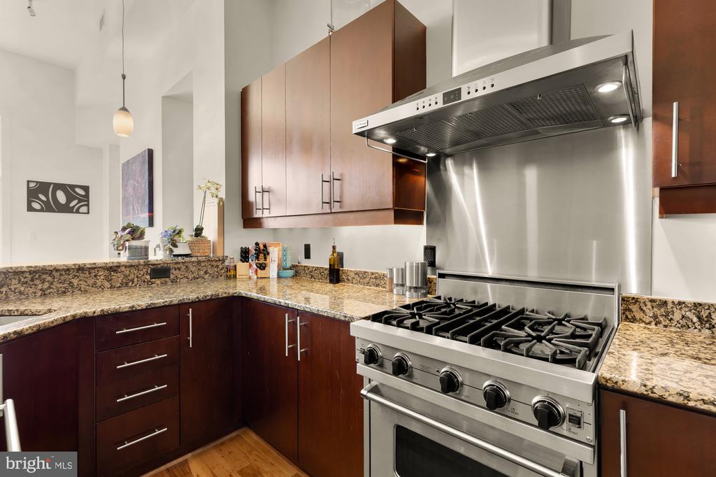 1334 BELMONT STREET NW Unit: 302