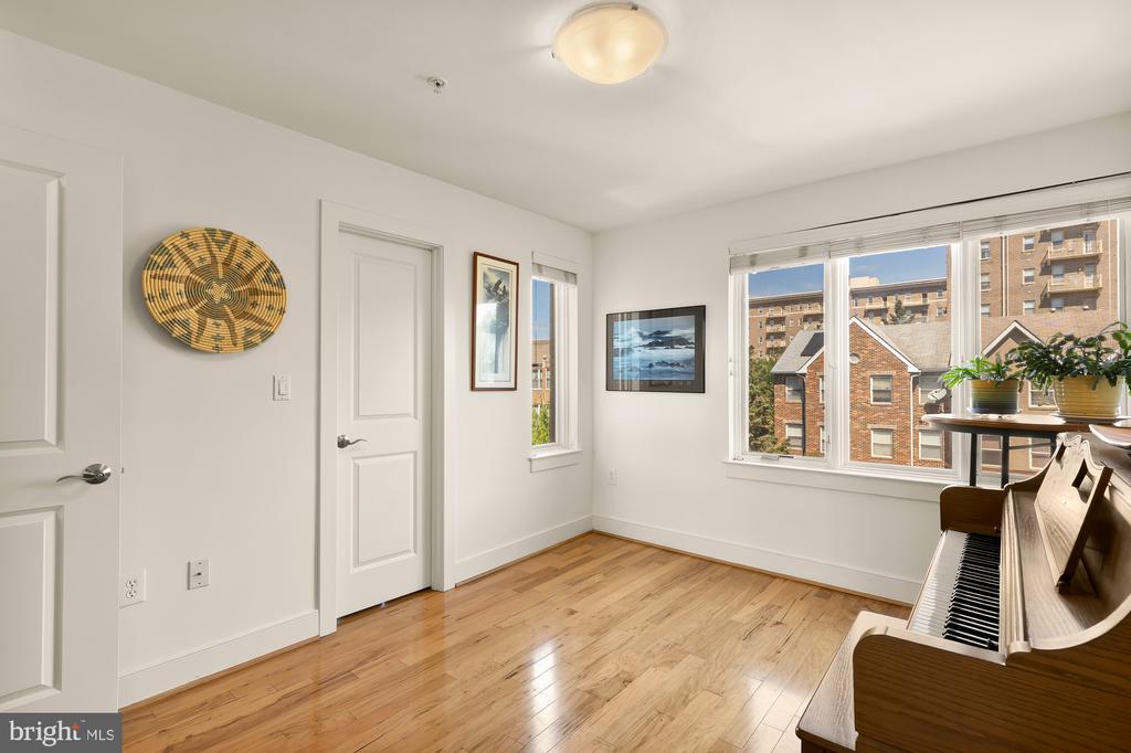 1334 BELMONT STREET NW Unit: 302