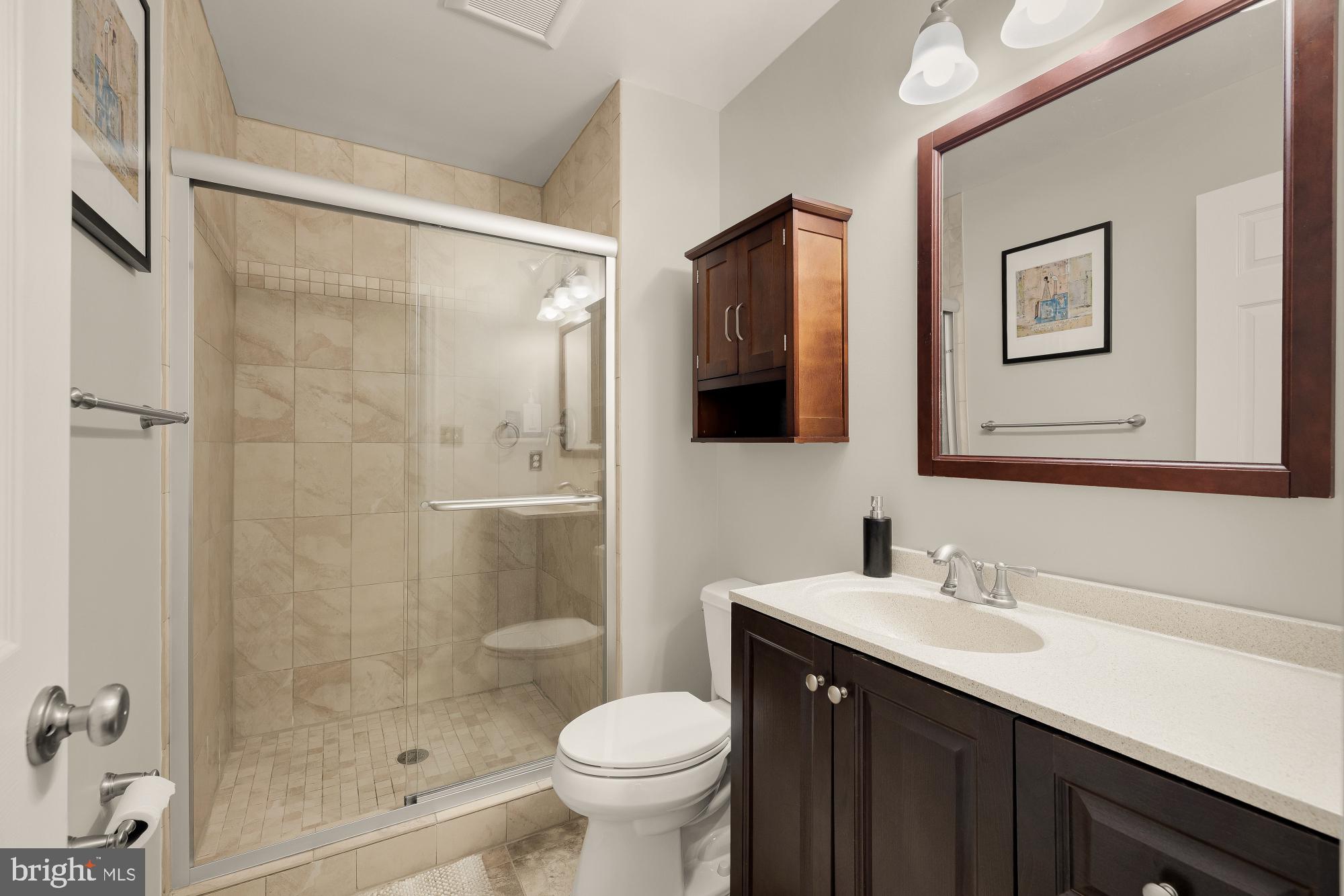 2433 S WALTER REED DRIVE 18-1