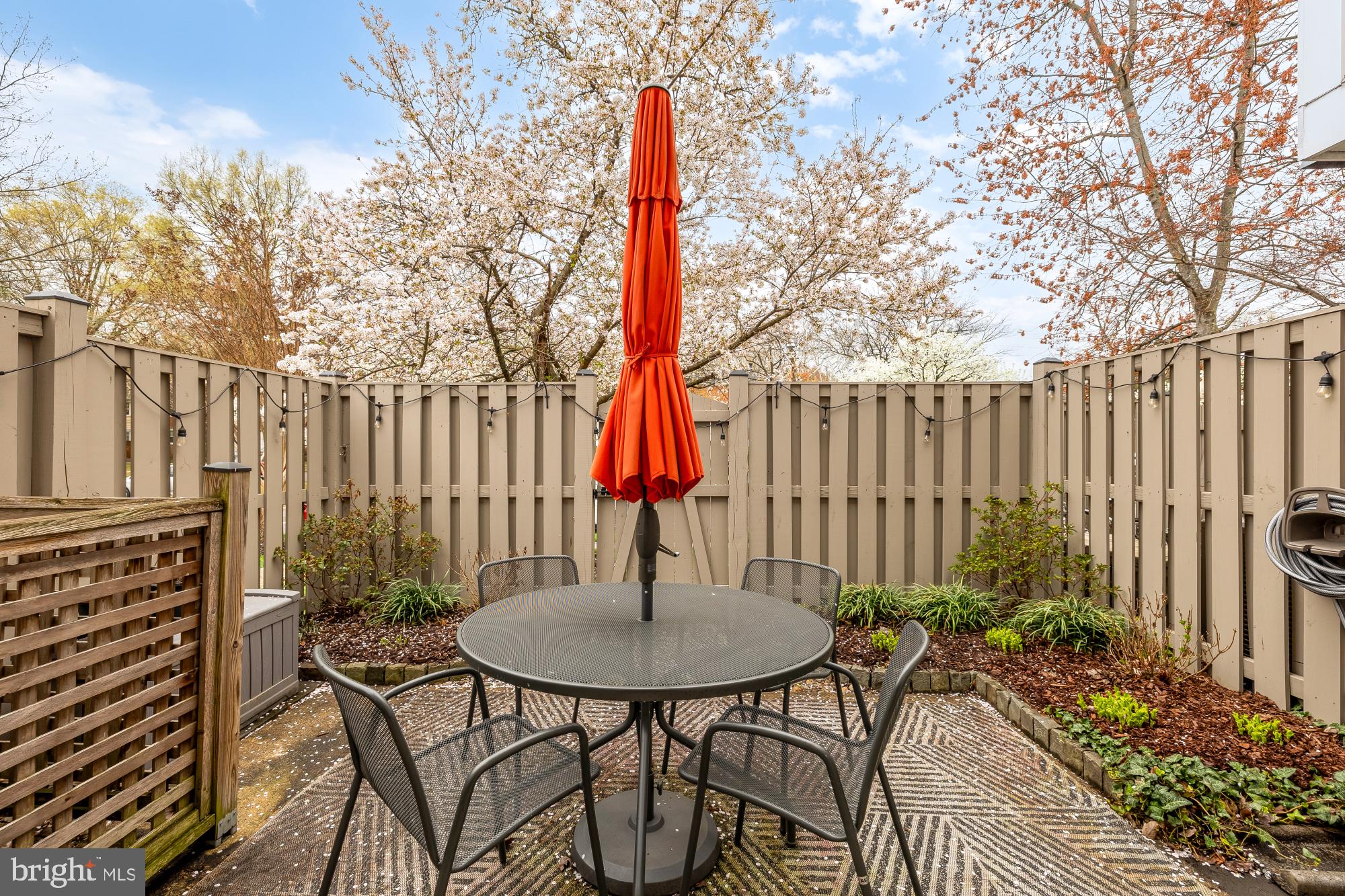 2433 S WALTER REED DRIVE 18-1