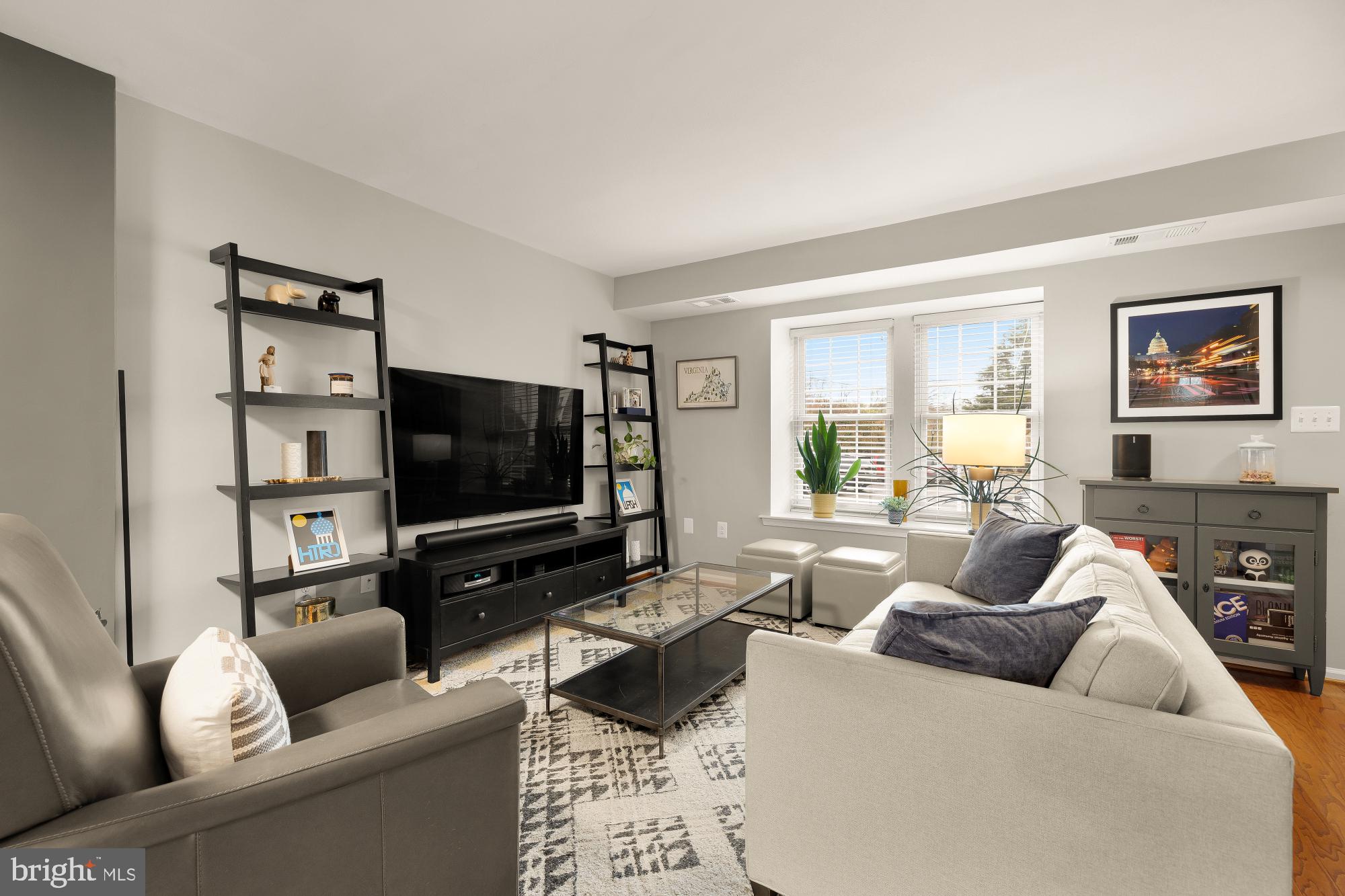 2433 S WALTER REED DRIVE 18-1