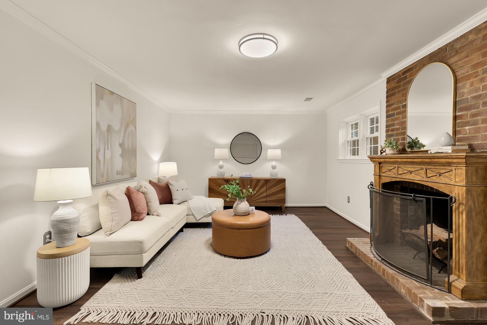 241 GRETNA GREEN COURT