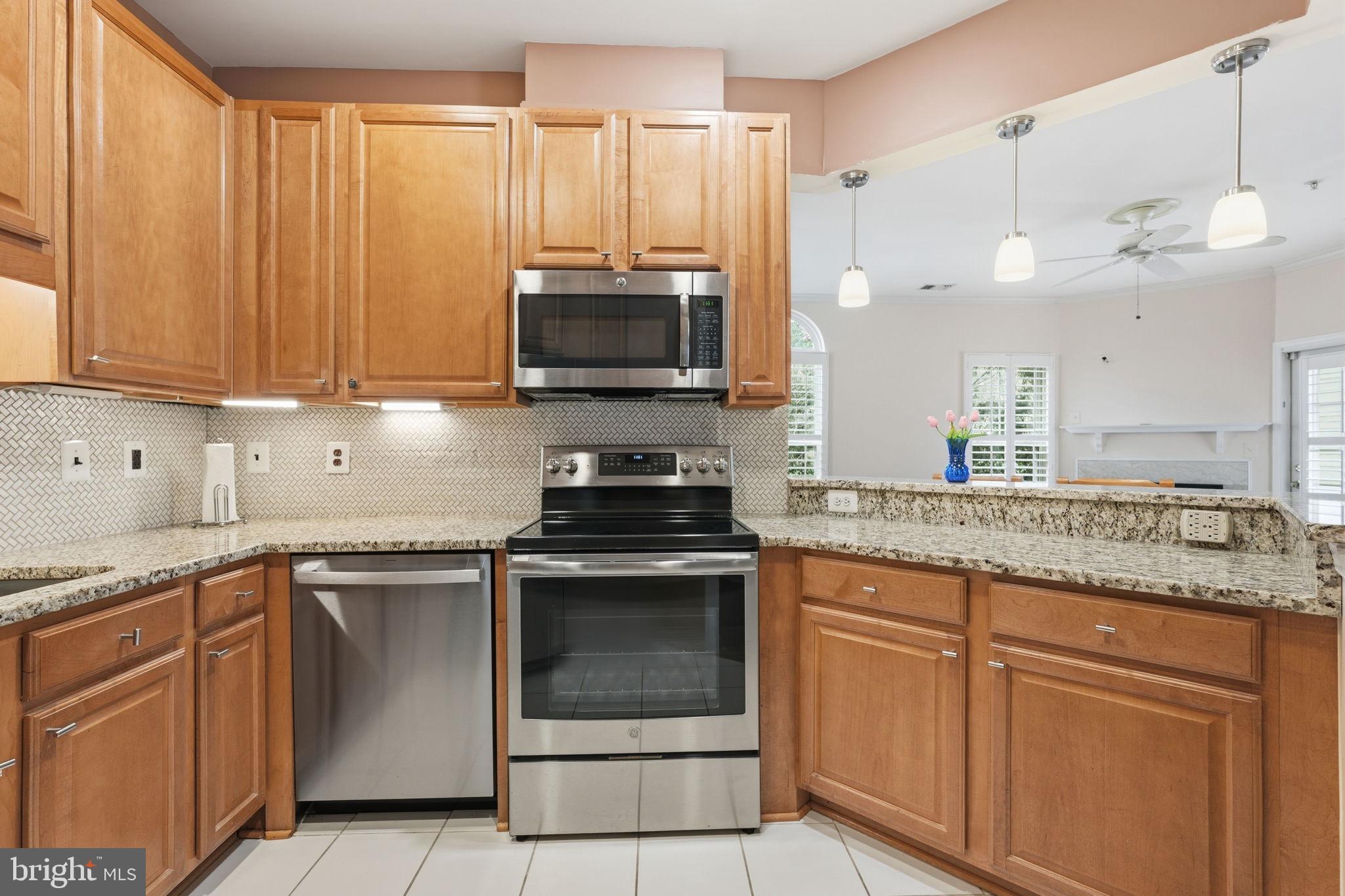 2931 DEER HOLLOW WAY 108