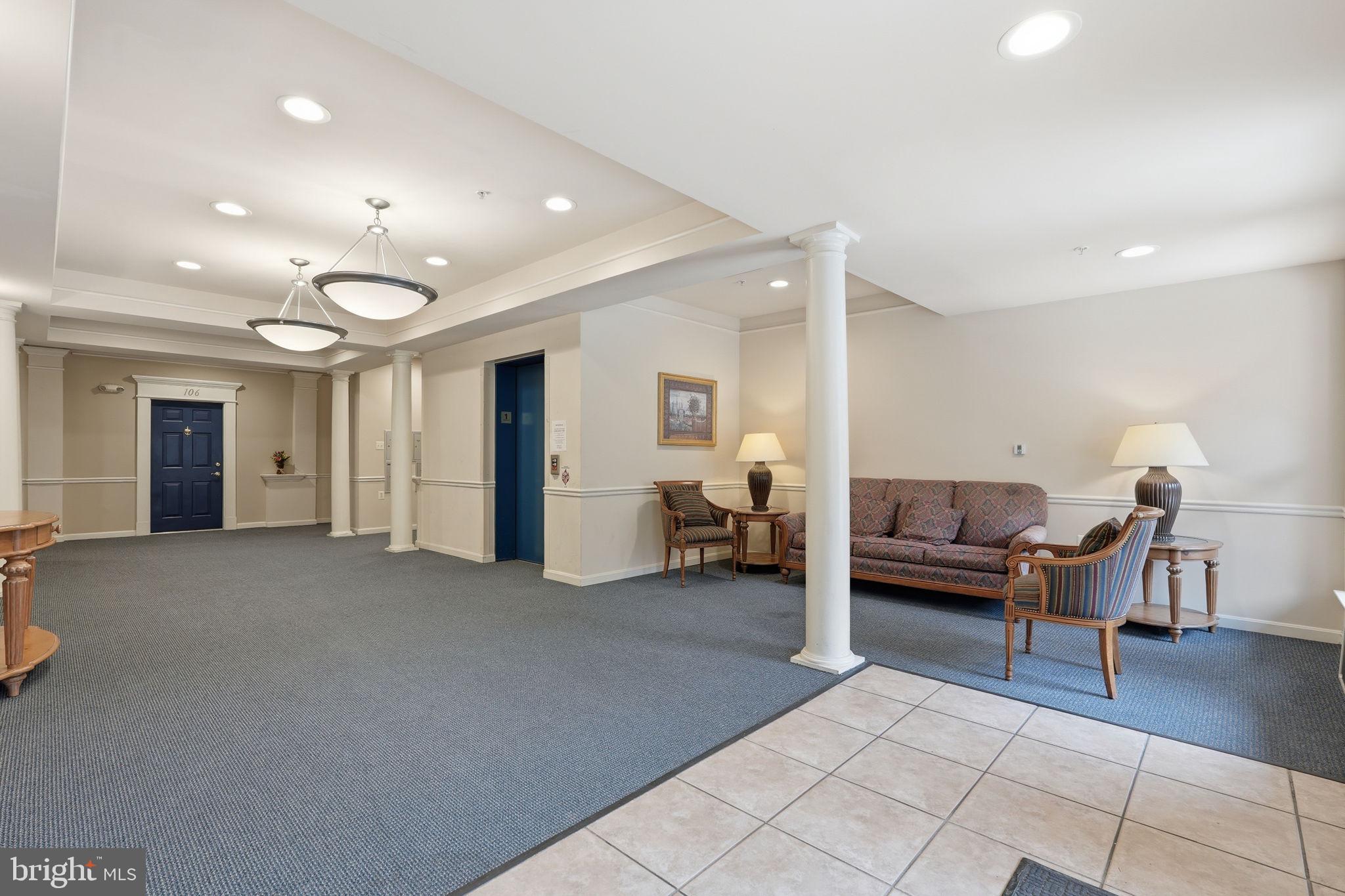 2931 DEER HOLLOW WAY 108