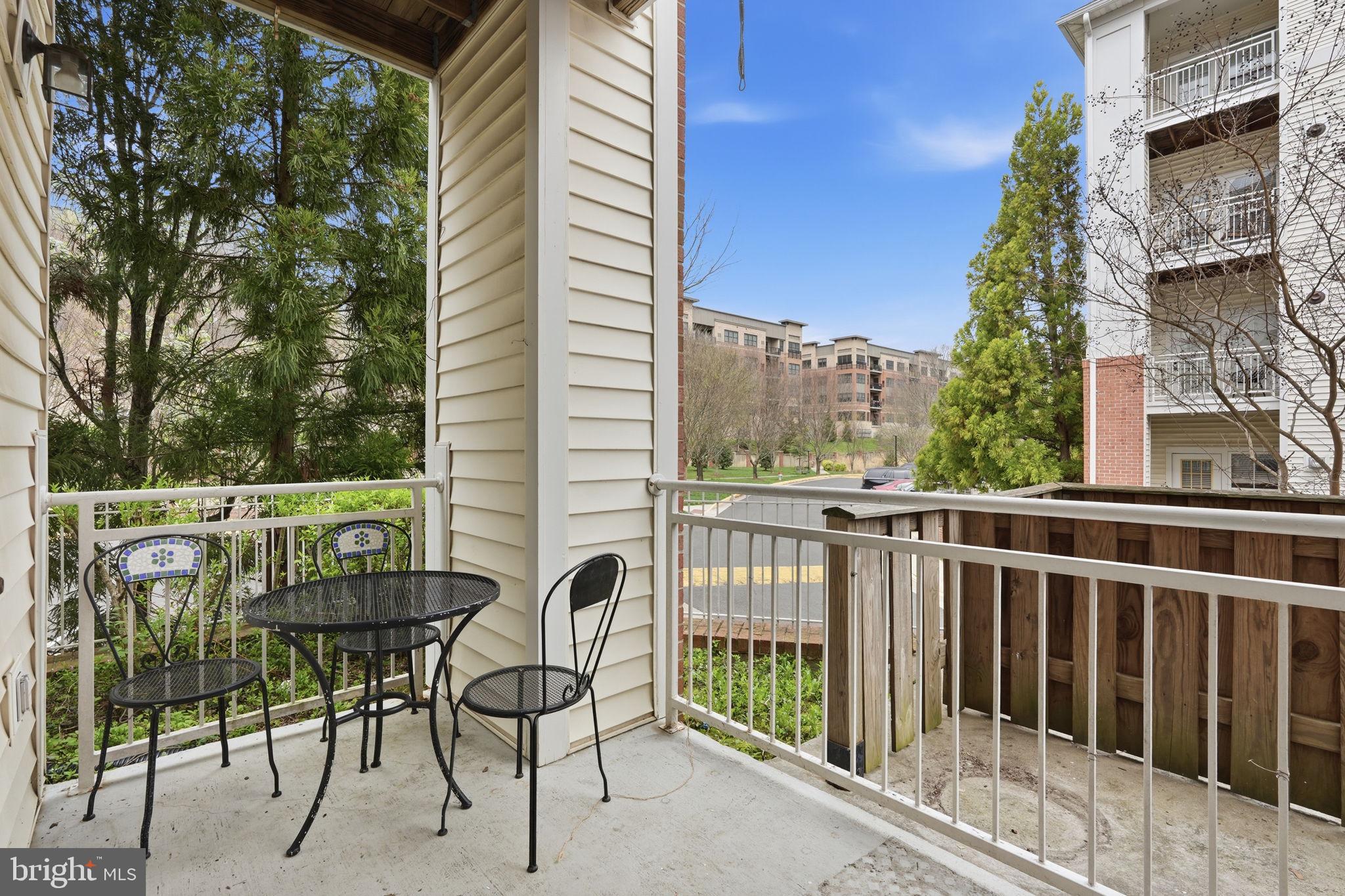 2931 DEER HOLLOW WAY 108