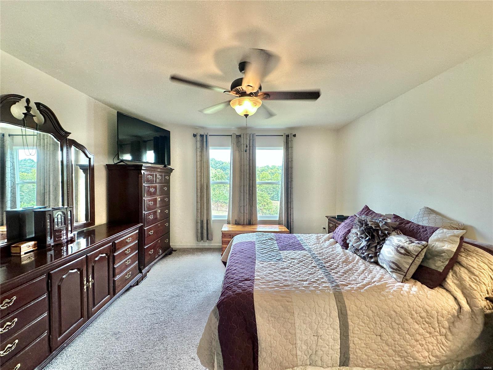 2617 Winding Valley Dr