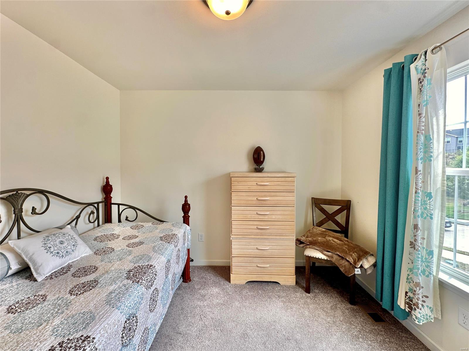 2617 Winding Valley Dr