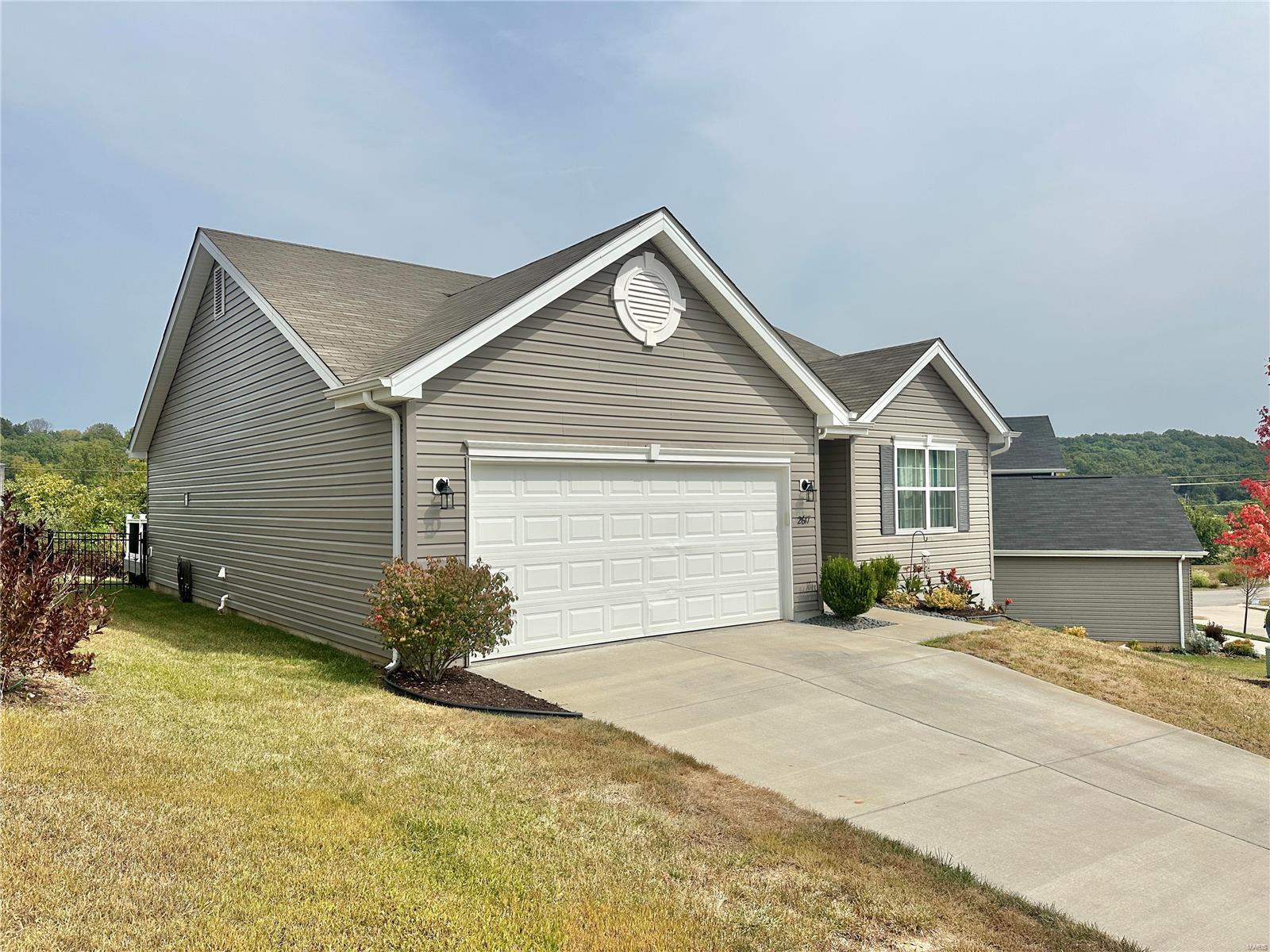 2617 Winding Valley Dr