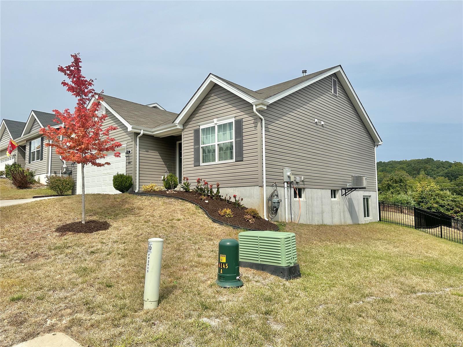 2617 Winding Valley Dr